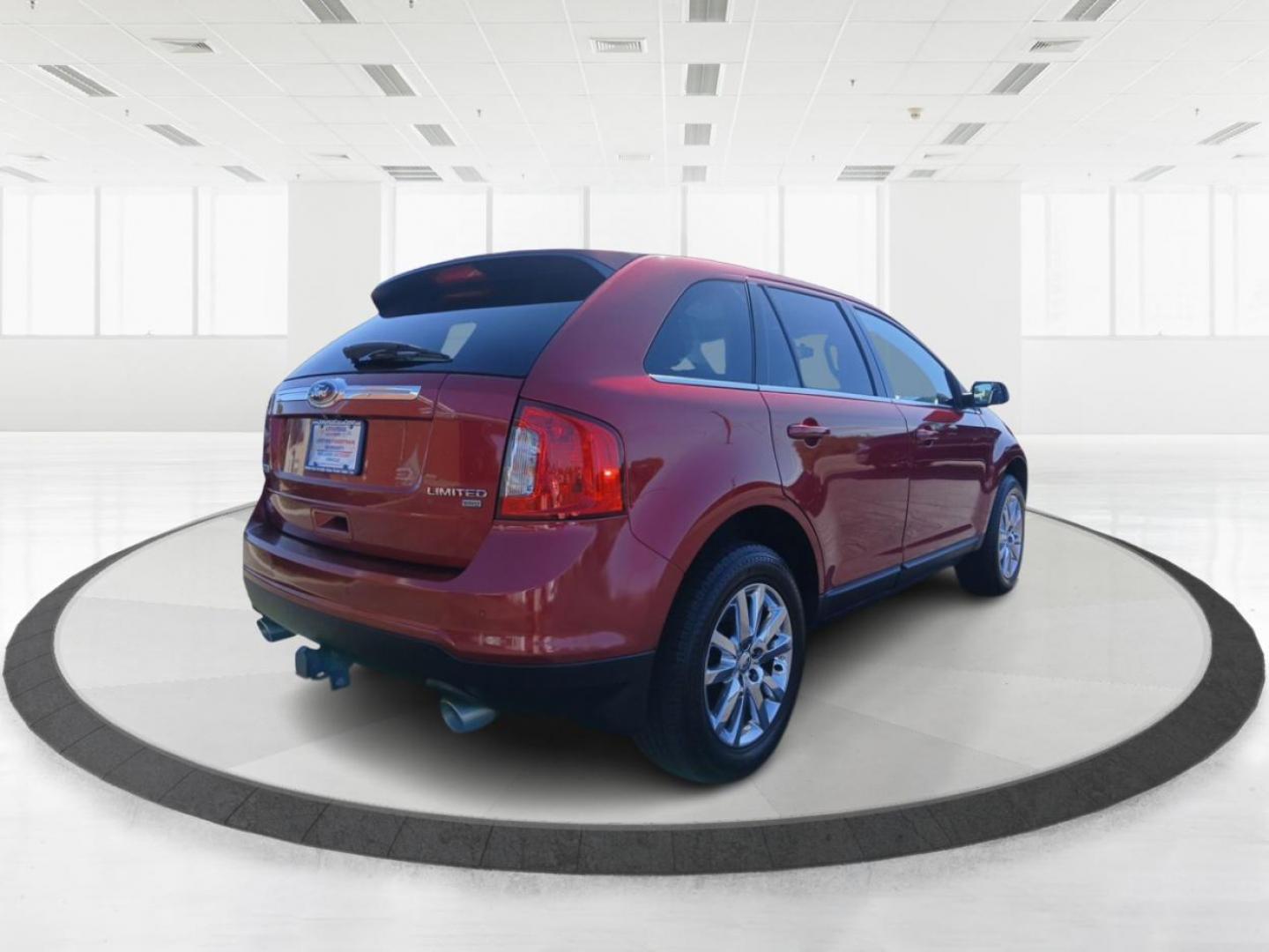 2013 Ford Edge Limited AWD (2FMDK4KC4DB) with an 3.5L V6 DOHC 24V engine, 6-Speed Automatic transmission, located at 1230 East Main St, Xenia, OH, 45385, (937) 908-9800, 39.688026, -83.910172 - Photo#2