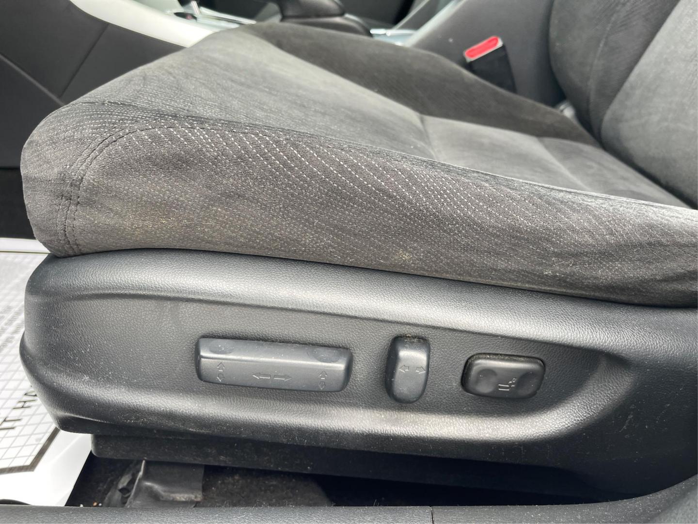 2013 Honda Accord EX Sedan CVT (1HGCR2F72DA) with an 2.4L L4 DOHC 16V engine, Continuously Variable Transmission transmission, located at 401 Woodman Dr, Riverside, OH, 45431, (937) 908-9800, 39.760899, -84.123421 - Photo#17