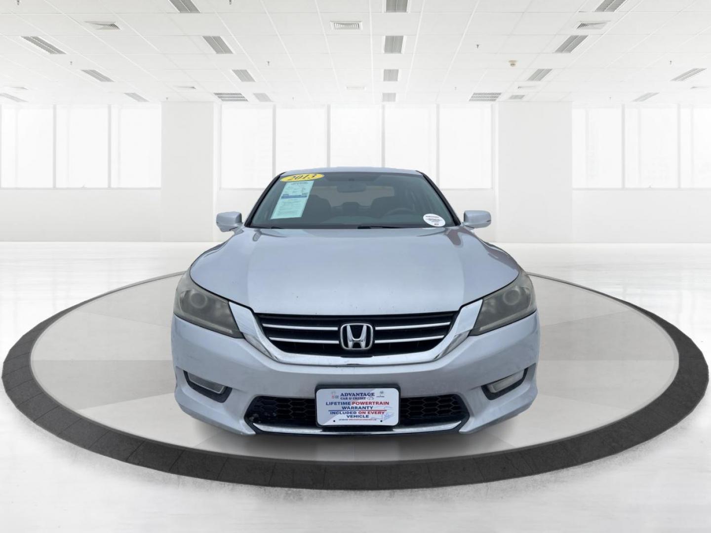 2013 Honda Accord EX Sedan CVT (1HGCR2F72DA) with an 2.4L L4 DOHC 16V engine, Continuously Variable Transmission transmission, located at 401 Woodman Dr, Riverside, OH, 45431, (937) 908-9800, 39.760899, -84.123421 - Photo#6