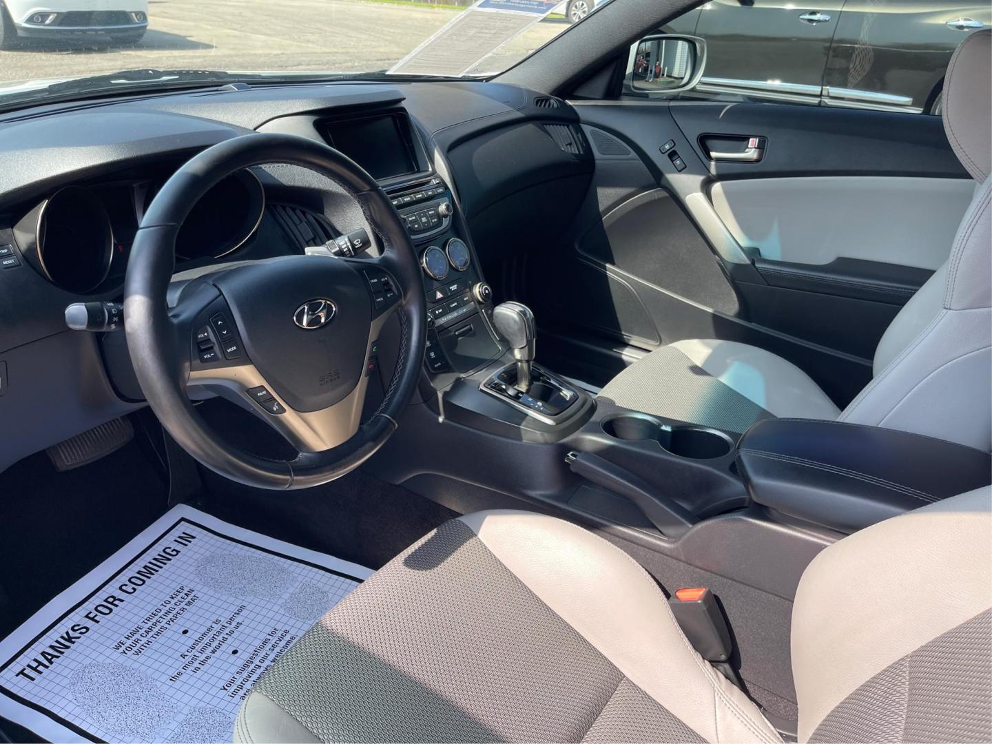 2013 Hyundai Genesis Coupe 2.0T Premium (KMHHT6KD1DU) with an Theta 2L I-4 DOHC engine, located at 1099 N County Rd 25A , Troy, OH, 45373, (937) 908-9800, 40.057079, -84.212883 - Photo#8