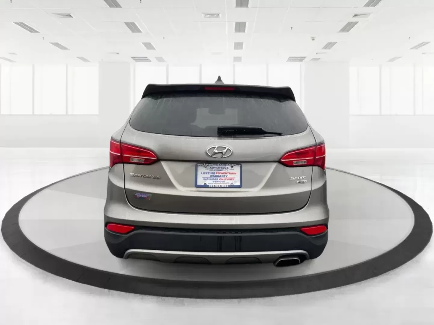 2013 Mineral Gray Hyundai Santa Fe Sport 2.4 AWD (5XYZUDLBXDG) with an 2.4L L4 DOHC 16V engine, 6-Speed Automatic transmission, located at 1184 Kauffman Ave, Fairborn, OH, 45324, (937) 908-9800, 39.807072, -84.030914 - Photo#3