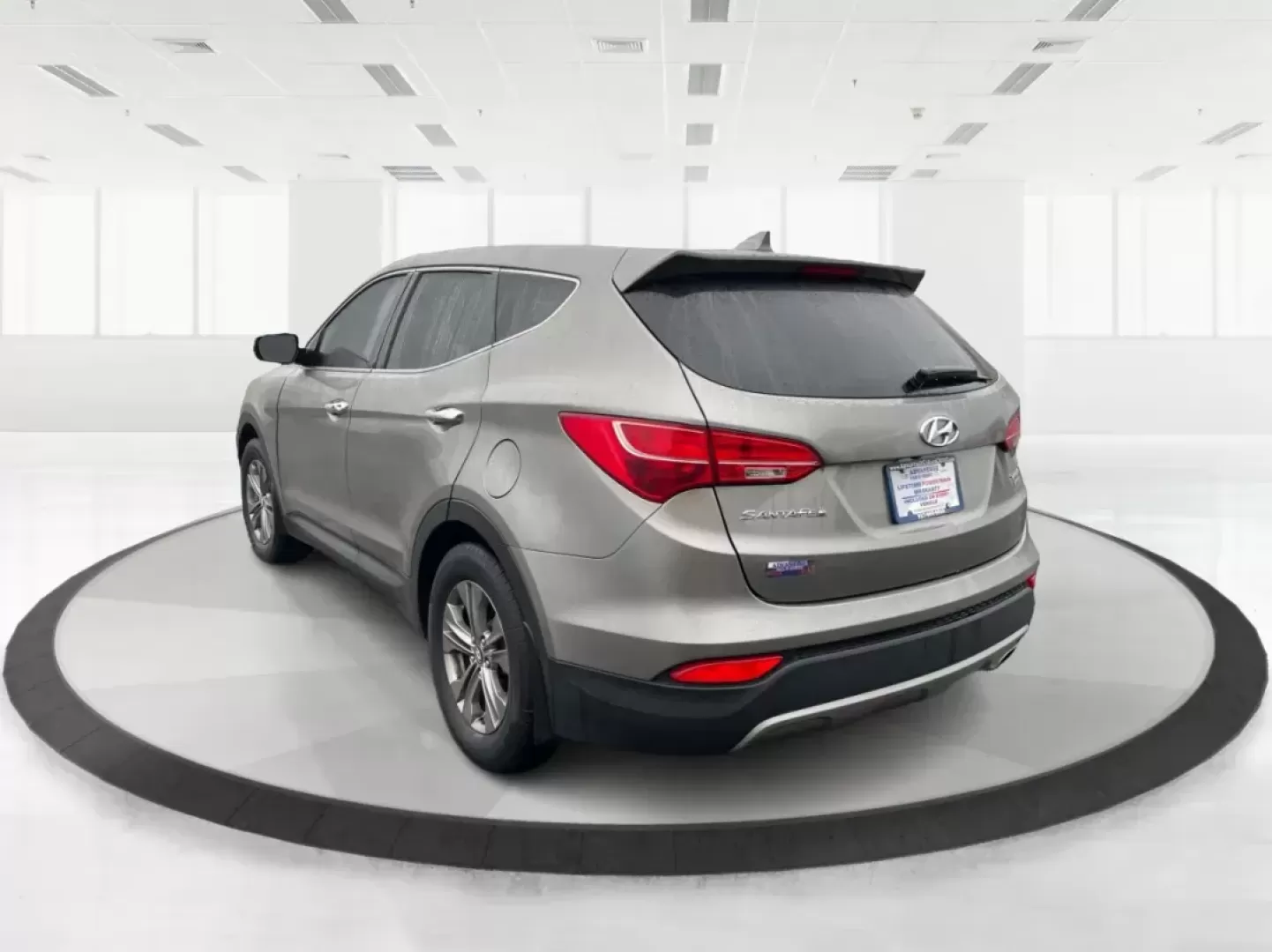 2013 Mineral Gray Hyundai Santa Fe Sport 2.4 AWD (5XYZUDLBXDG) with an 2.4L L4 DOHC 16V engine, 6-Speed Automatic transmission, located at 1184 Kauffman Ave, Fairborn, OH, 45324, (937) 908-9800, 39.807072, -84.030914 - Photo#4