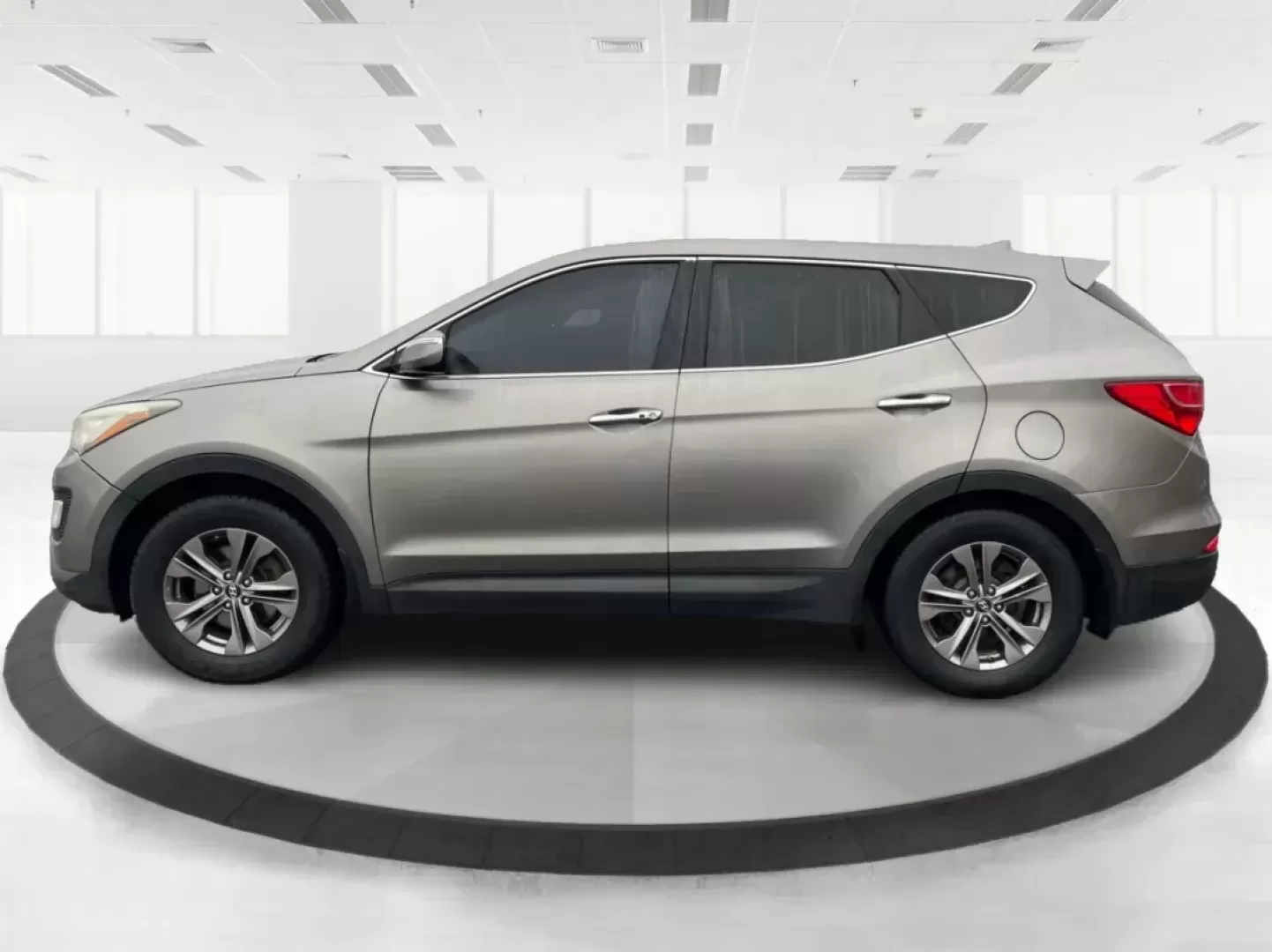 2013 Mineral Gray Hyundai Santa Fe Sport 2.4 AWD (5XYZUDLBXDG) with an 2.4L L4 DOHC 16V engine, 6-Speed Automatic transmission, located at 1184 Kauffman Ave, Fairborn, OH, 45324, (937) 908-9800, 39.807072, -84.030914 - Photo#5