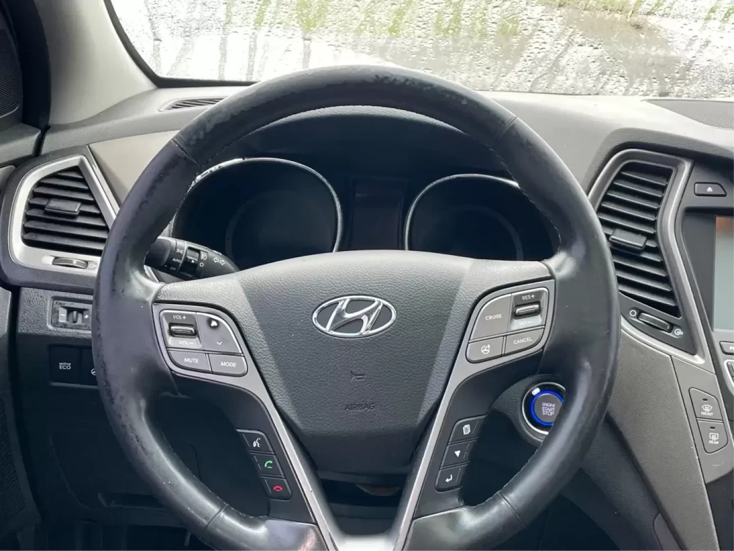 2013 Mineral Gray Hyundai Santa Fe Sport 2.4 AWD (5XYZUDLBXDG) with an 2.4L L4 DOHC 16V engine, 6-Speed Automatic transmission, located at 1184 Kauffman Ave, Fairborn, OH, 45324, (937) 908-9800, 39.807072, -84.030914 - Photo#15