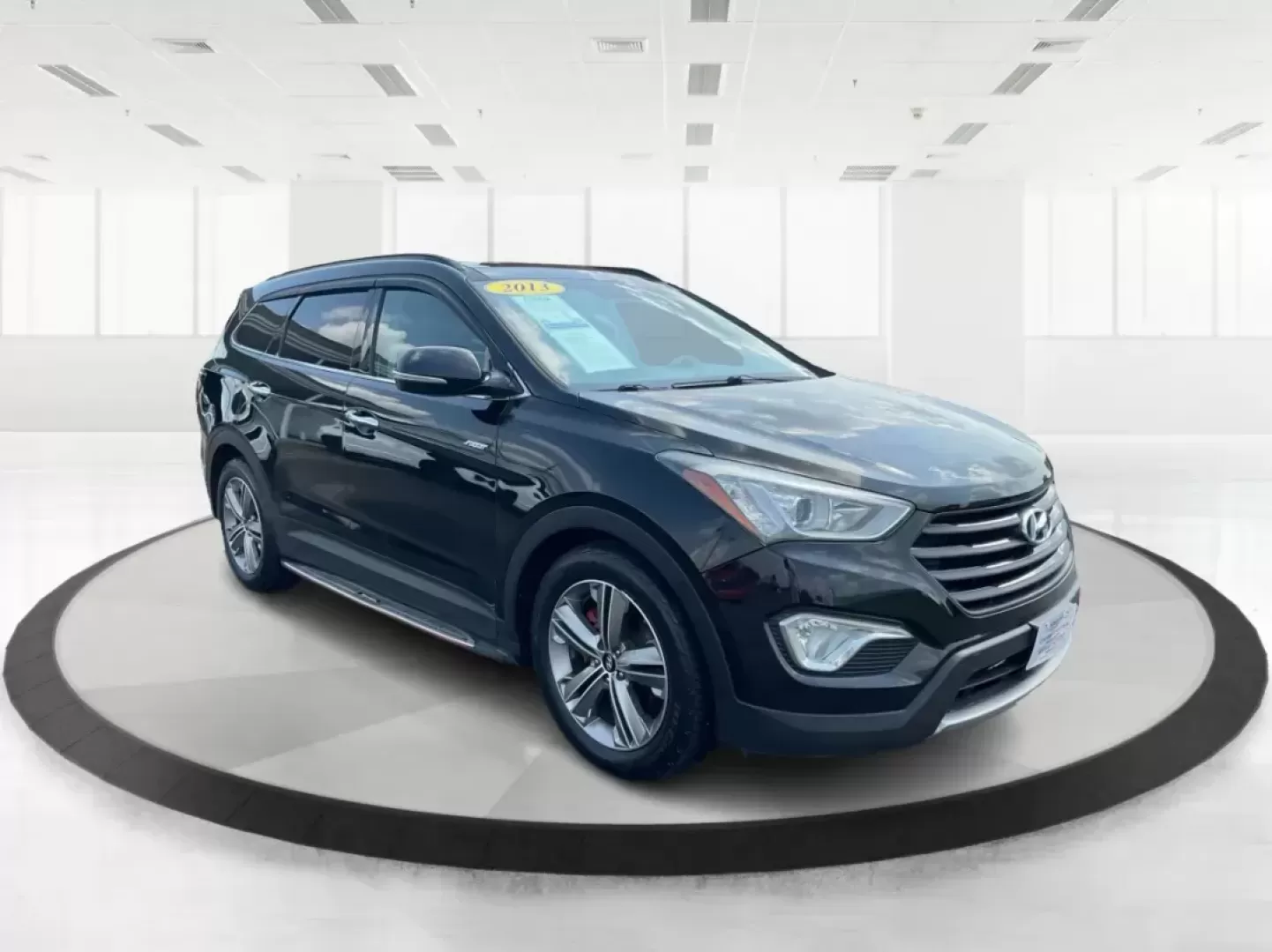 2013 Hyundai Santa Fe Limited (KM8SRDHF5DU) with an Lambda II 3.3L V-6 gasoline direct injection engine, located at 1099 N County Rd 25A , Troy, OH, 45373, (937) 908-9800, 40.057079, -84.212883 - Photo#0