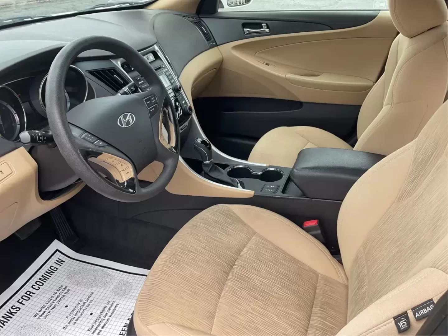 2013 Hyundai Sonata GLS (5NPEB4ACXDH) with an 2.4L I-4 gasoline direct injection engine, located at 1951 S Dayton Lakeview Rd., New Carlisle, OH, 45344, (937) 908-9800, 39.890999, -84.050255 - Photo#9