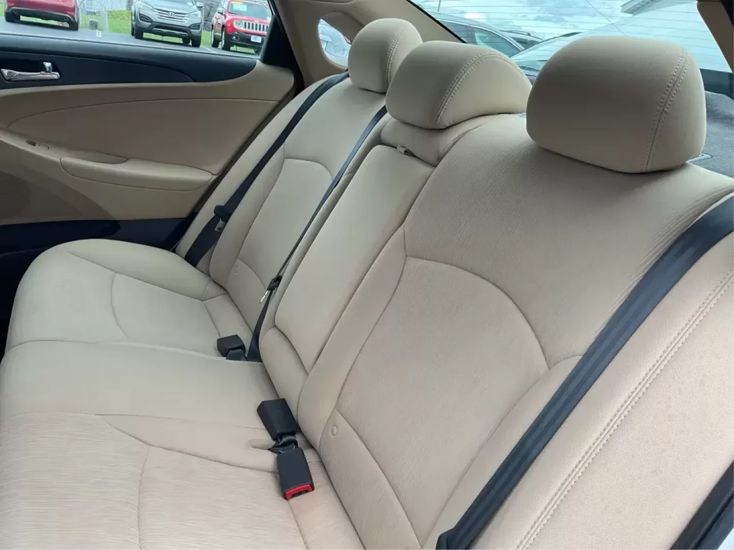 2013 Hyundai Sonata GLS (5NPEB4ACXDH) with an 2.4L I-4 gasoline direct injection engine, located at 1951 S Dayton Lakeview Rd., New Carlisle, OH, 45344, (937) 908-9800, 39.890999, -84.050255 - Photo#10