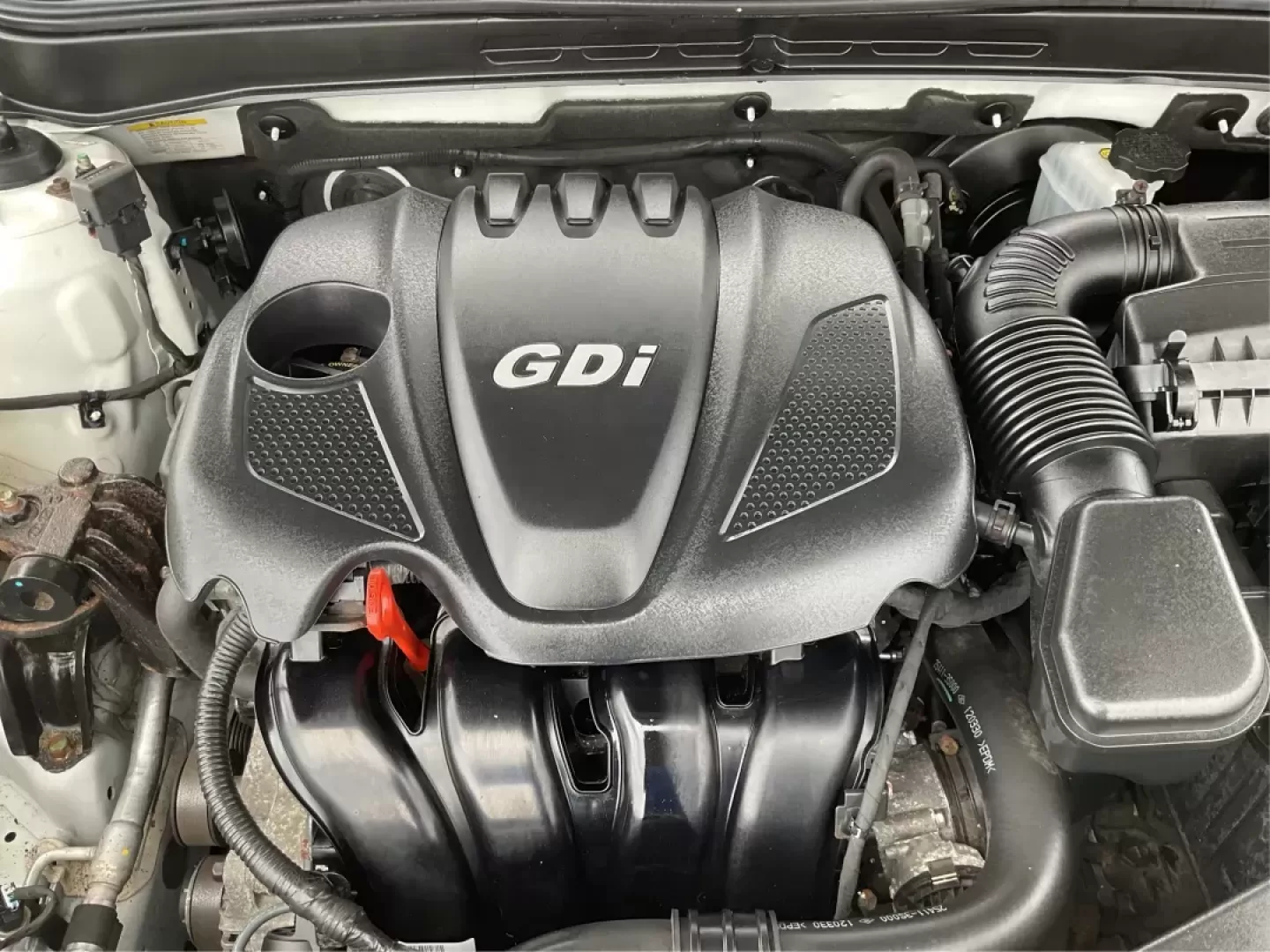 2013 Hyundai Sonata GLS (5NPEB4ACXDH) with an 2.4L I-4 gasoline direct injection engine, located at 1951 S Dayton Lakeview Rd., New Carlisle, OH, 45344, (937) 908-9800, 39.890999, -84.050255 - Photo#11
