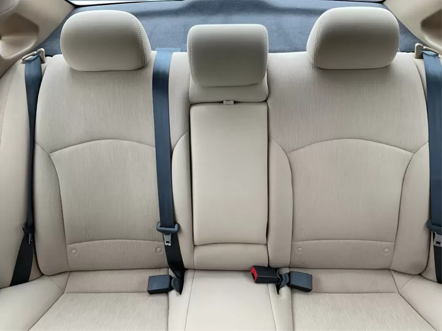 2013 Hyundai Sonata GLS (5NPEB4ACXDH) with an 2.4L I-4 gasoline direct injection engine, located at 1951 S Dayton Lakeview Rd., New Carlisle, OH, 45344, (937) 908-9800, 39.890999, -84.050255 - Photo#14