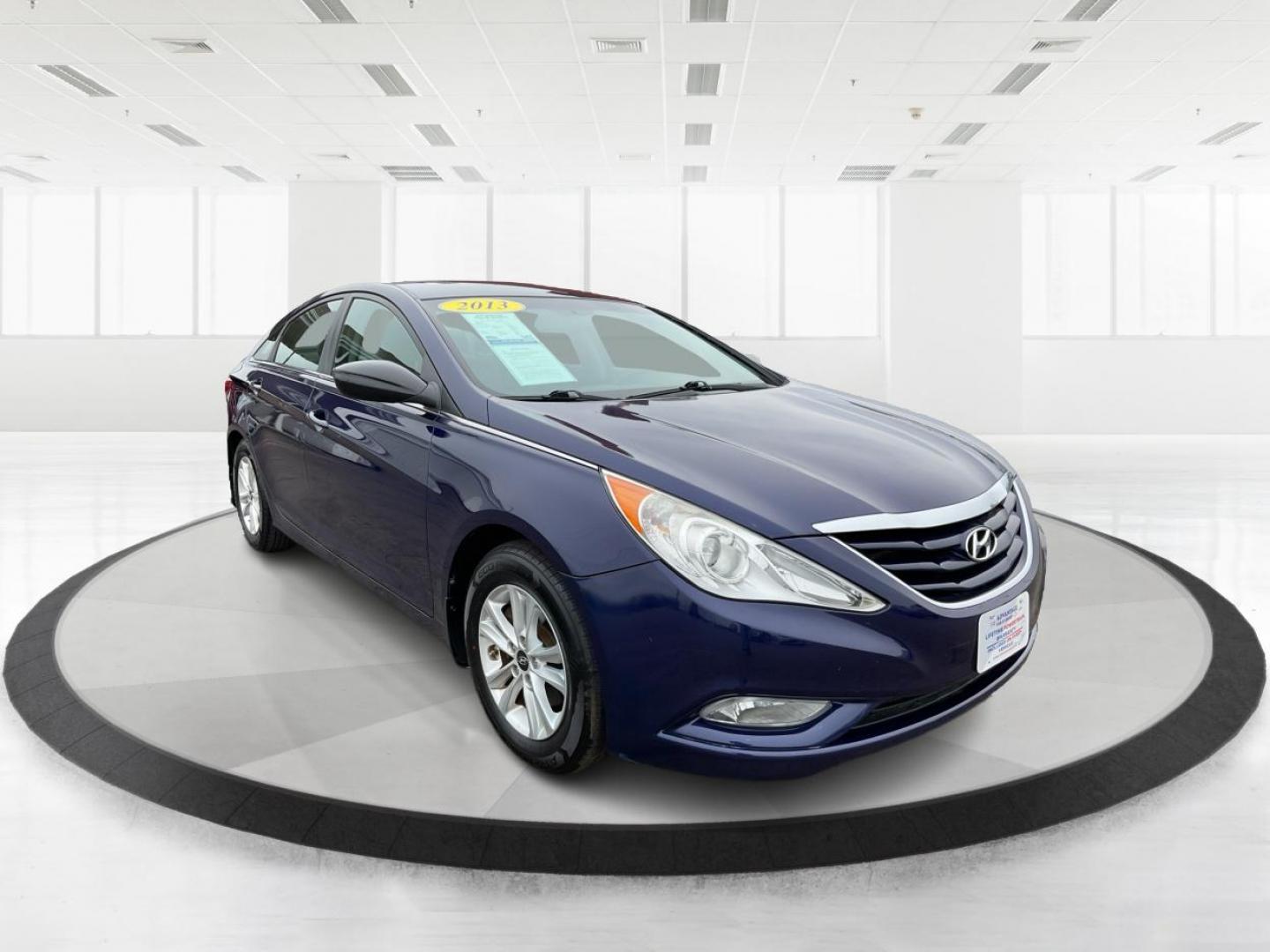 2013 Hyundai Sonata GLS (5NPEB4AC6DH) with an 2.4L L4 DOHC 16V engine, 6-Speed Automatic transmission, located at 1951 S Dayton Lakeview Rd., New Carlisle, OH, 45344, (937) 908-9800, 39.890999, -84.050255 - Photo#0