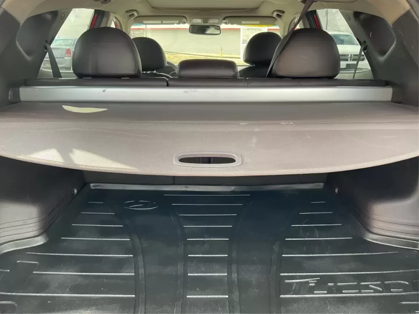 2013 Hyundai Tucson Limited (KM8JU3AC4DU) with an Theta II 2.4L I-4 DOHC engine, located at 1099 N County Rd 25A , Troy, OH, 45373, (937) 908-9800, 40.057079, -84.212883 - Photo#11