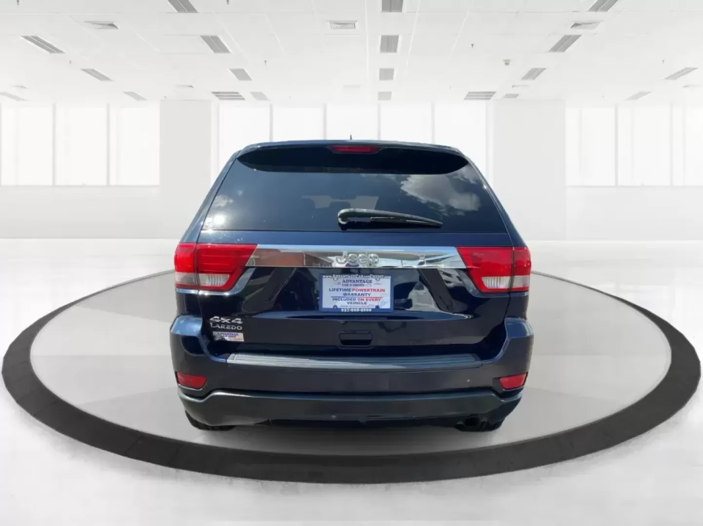 2013 Jeep Grand Cherokee Laredo (1C4RJFAG7DC) with an Other engine, located at 1951 S Dayton Lakeview Rd., New Carlisle, OH, 45344, (937) 908-9800, 39.890999, -84.050255 - Photo#3