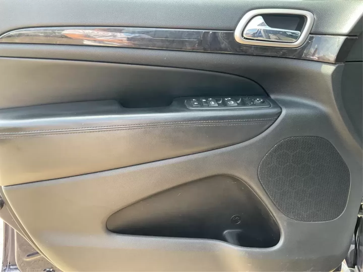 2013 Jeep Grand Cherokee Laredo (1C4RJFAG7DC) with an Other engine, located at 1951 S Dayton Lakeview Rd., New Carlisle, OH, 45344, (937) 908-9800, 39.890999, -84.050255 - Photo#17