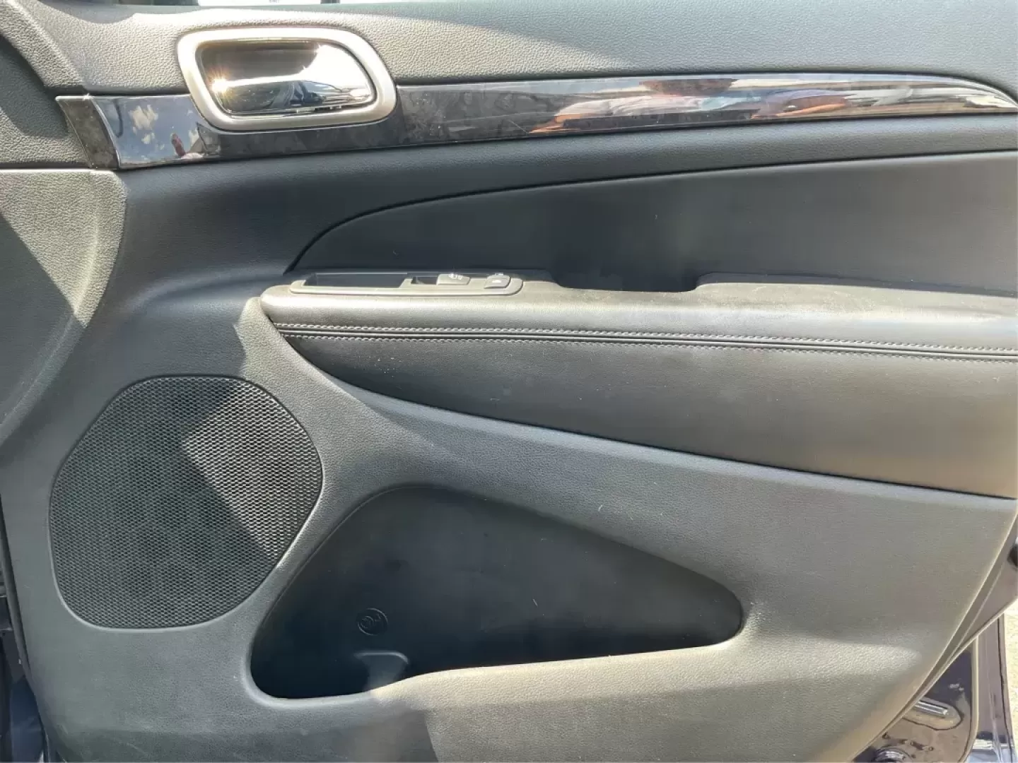 2013 Jeep Grand Cherokee Laredo (1C4RJFAG7DC) with an Other engine, located at 1951 S Dayton Lakeview Rd., New Carlisle, OH, 45344, (937) 908-9800, 39.890999, -84.050255 - Photo#18