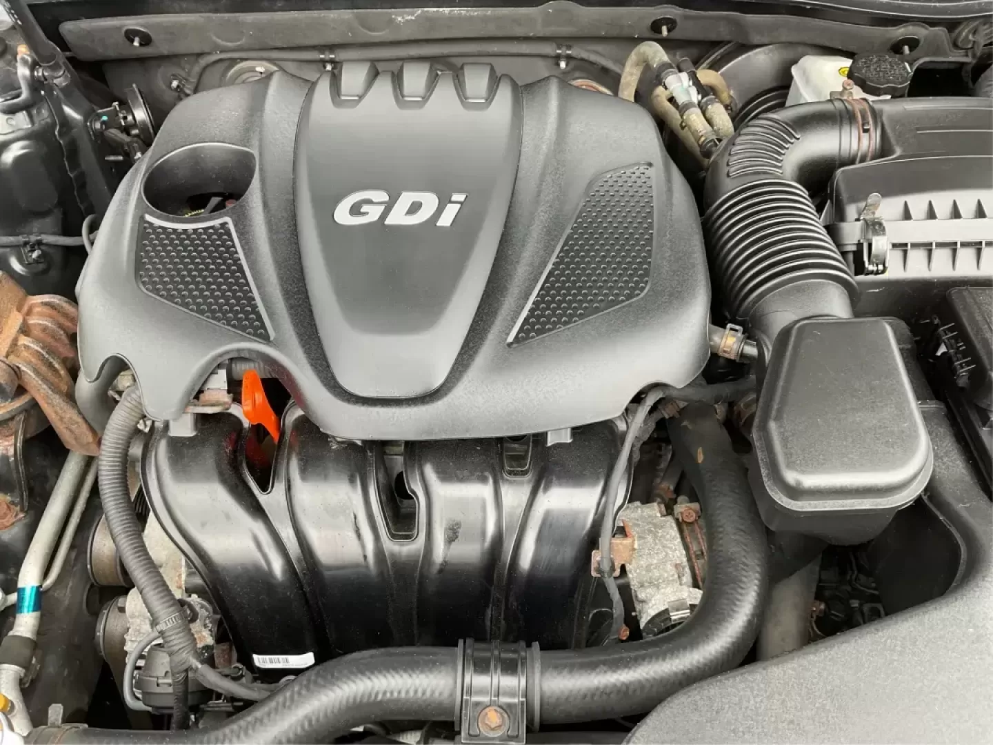 2013 Kia Optima LX (5XXGM4A72DG) with an 2.4L I-4 gasoline direct injection engine, located at 401 Woodman Dr, Riverside, OH, 45431, (937) 908-9800, 39.760899, -84.123421 - Photo#9