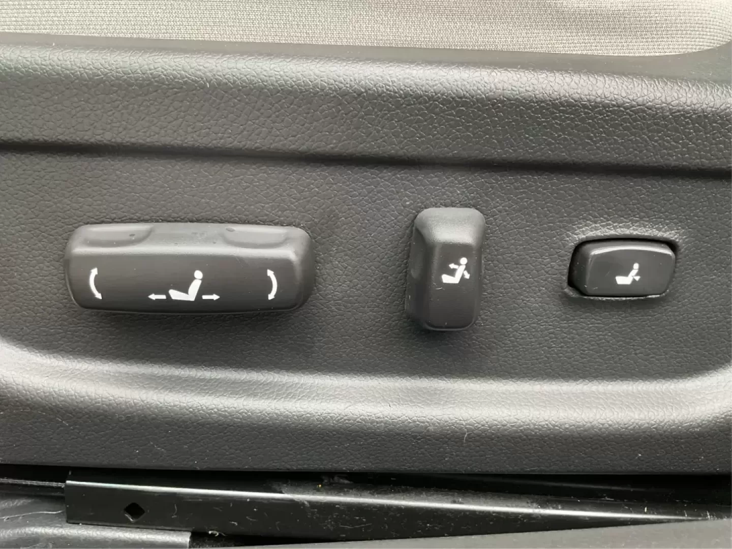 2013 Kia Optima LX (5XXGM4A72DG) with an 2.4L I-4 gasoline direct injection engine, located at 401 Woodman Dr, Riverside, OH, 45431, (937) 908-9800, 39.760899, -84.123421 - Photo#15