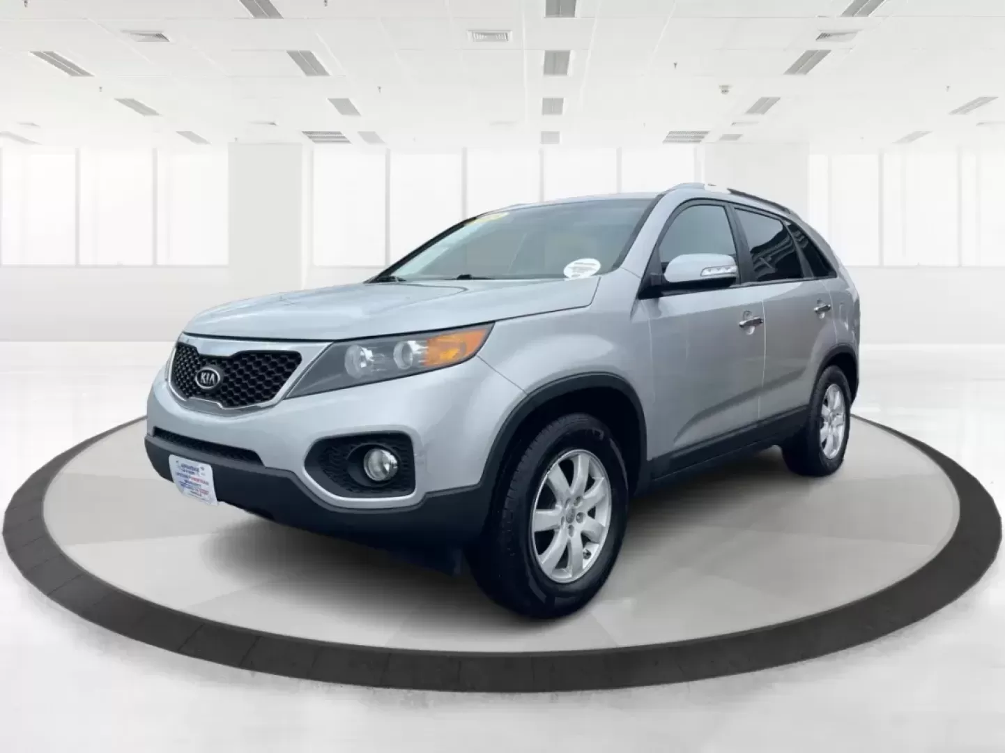 2013 Kia Sorento LX (5XYKT3A61DG) with an 2.4L I-4 gasoline direct injection engine, located at 401 Woodman Dr, Riverside, OH, 45431, (937) 908-9800, 39.760899, -84.123421 - Photo#7