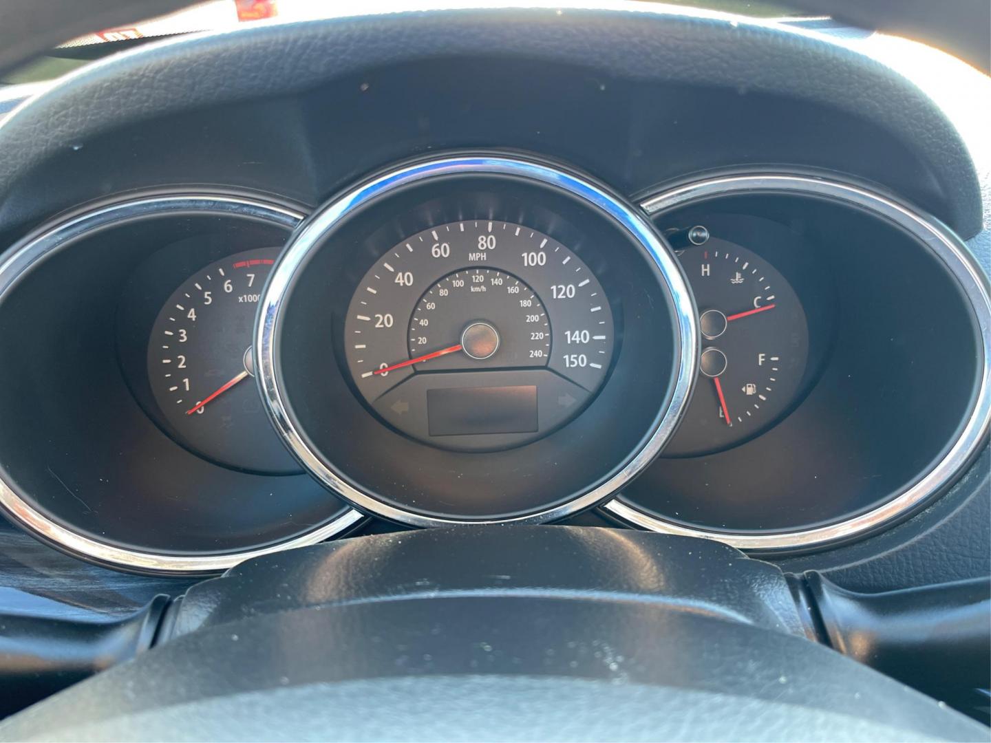 2013 Kia Sorento LX 2WD (5XYKT3A14DG) with an 2.4L L4 DOHC 16V engine, 6-Speed Automatic transmission, located at 8750 N County Rd 25A, Piqua, OH, 45356, (937) 908-9800, 40.164391, -84.232513 - Photo#14