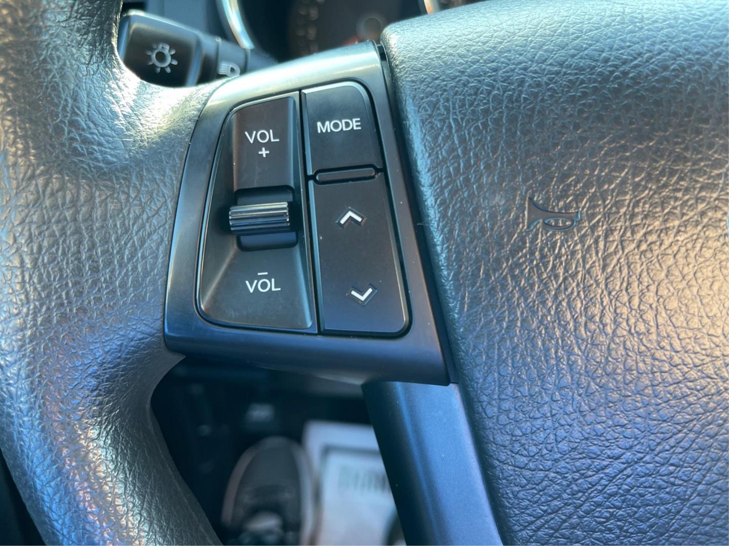 2013 Kia Sorento LX 2WD (5XYKT3A14DG) with an 2.4L L4 DOHC 16V engine, 6-Speed Automatic transmission, located at 8750 N County Rd 25A, Piqua, OH, 45356, (937) 908-9800, 40.164391, -84.232513 - Photo#15