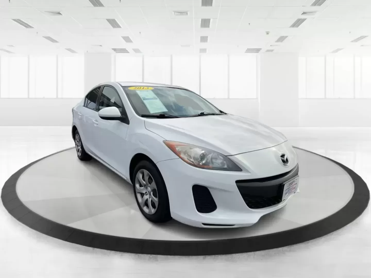 2013 Mazda Mazda3 i SV (JM1BL1TF0D1) with an 2L I-4 DOHC engine, located at 1184 Kauffman Ave, Fairborn, OH, 45324, (937) 908-9800, 39.807072, -84.030914 - Photo#0