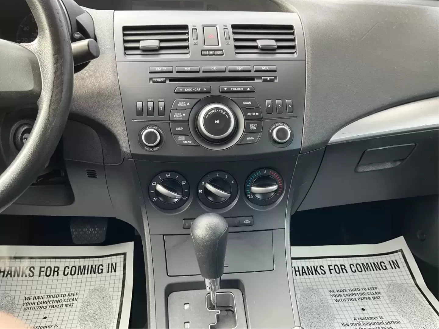 2013 Mazda Mazda3 i SV (JM1BL1TF0D1) with an 2L I-4 DOHC engine, located at 1184 Kauffman Ave, Fairborn, OH, 45324, (937) 908-9800, 39.807072, -84.030914 - Photo#13