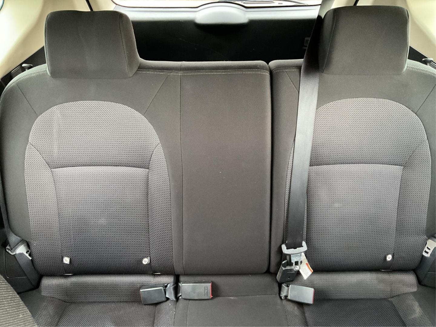 2013 Nissan Rogue SV (JN8AS5MV7DW) with an 2.5L I-4 DOHC engine, located at 1230 East Main St, Xenia, OH, 45385, (937) 908-9800, 39.688026, -83.910172 - Photo#13