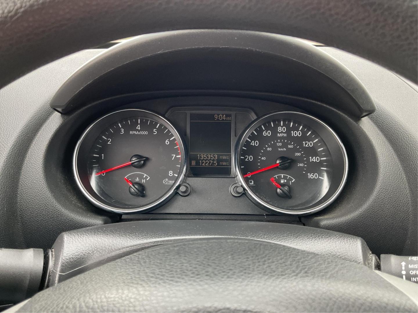 2013 Nissan Rogue SV (JN8AS5MV7DW) with an 2.5L I-4 DOHC engine, located at 1230 East Main St, Xenia, OH, 45385, (937) 908-9800, 39.688026, -83.910172 - Photo#14