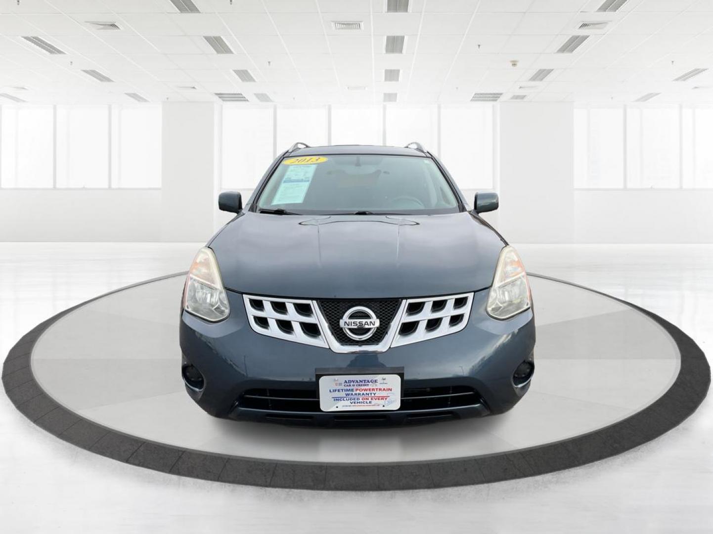 2013 Nissan Rogue SV (JN8AS5MV7DW) with an 2.5L I-4 DOHC engine, located at 1230 East Main St, Xenia, OH, 45385, (937) 908-9800, 39.688026, -83.910172 - Photo#6