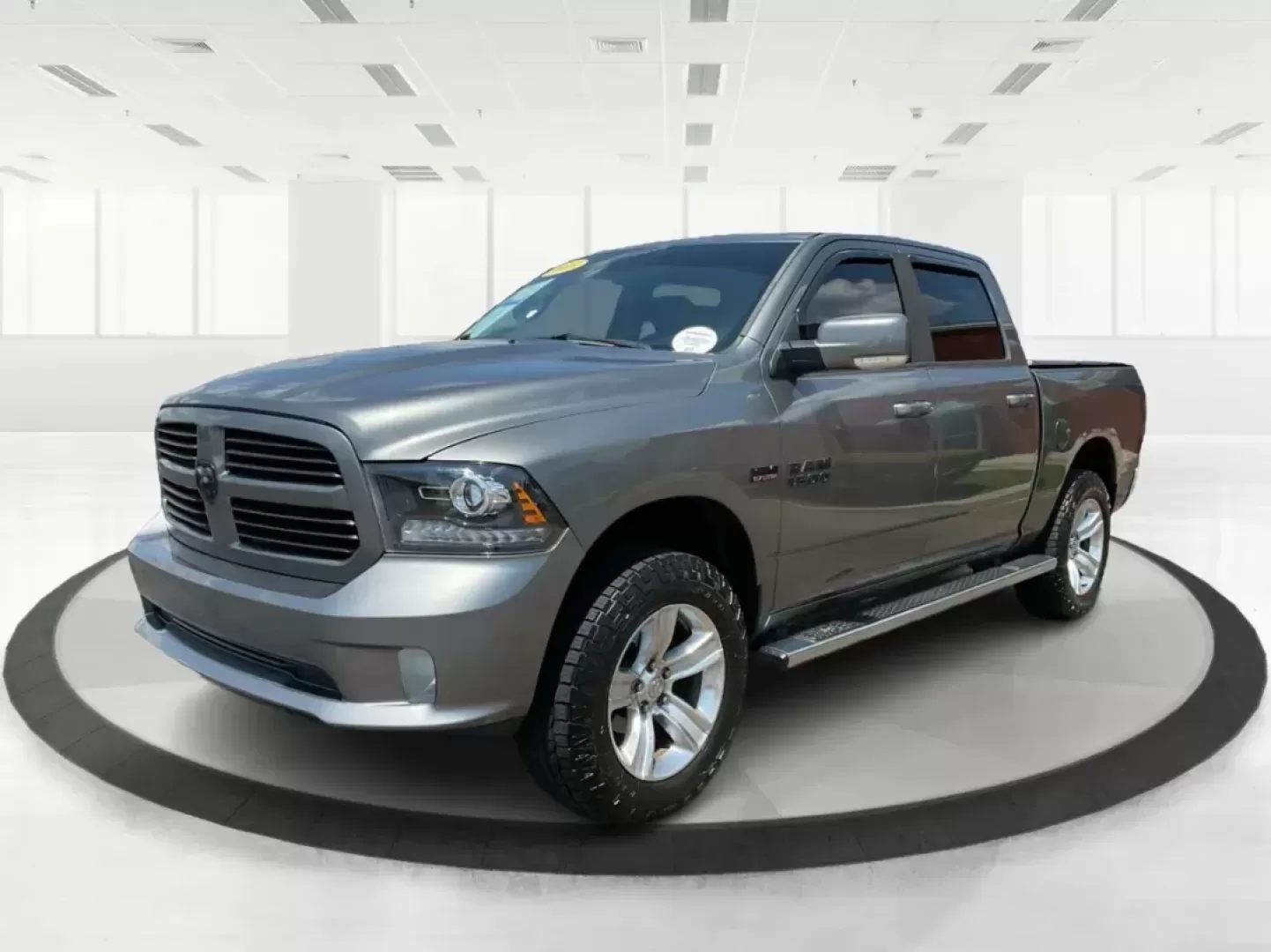 2013 Ram 1500 Sport (1C6RR7MT6DS) with an HEMI 5.7L V-8 variable valve control engine, located at 1951 S Dayton Lakeview Rd., New Carlisle, OH, 45344, (937) 908-9800, 39.890999, -84.050255 - Photo#6