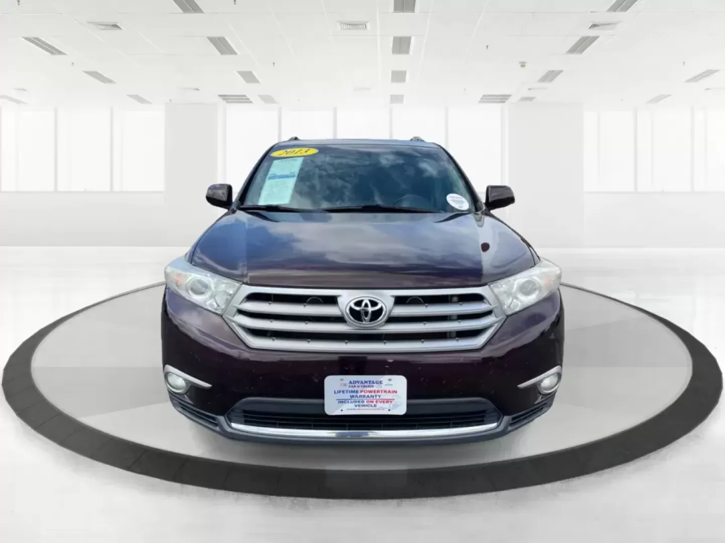 2013 Toyota Highlander SE V6 (5TDZK3EH9DS) with an 3.5L V-6 DOHC engine, located at 4508 South Dixie Dr, Moraine, OH, 45439, (937) 908-9800, 39.689976, -84.218452 - Photo#6