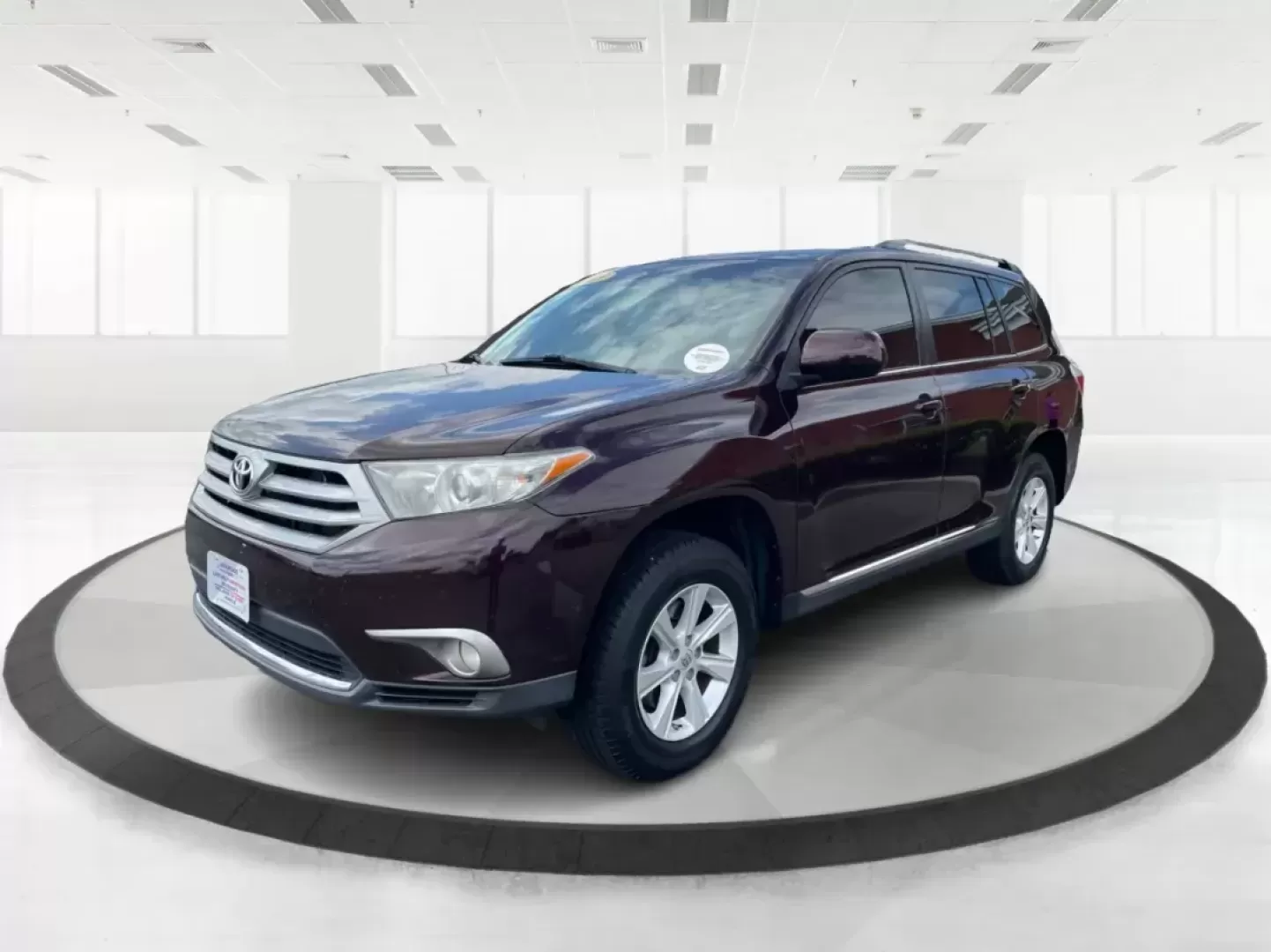 2013 Toyota Highlander SE V6 (5TDZK3EH9DS) with an 3.5L V-6 DOHC engine, located at 4508 South Dixie Dr, Moraine, OH, 45439, (937) 908-9800, 39.689976, -84.218452 - Photo#7