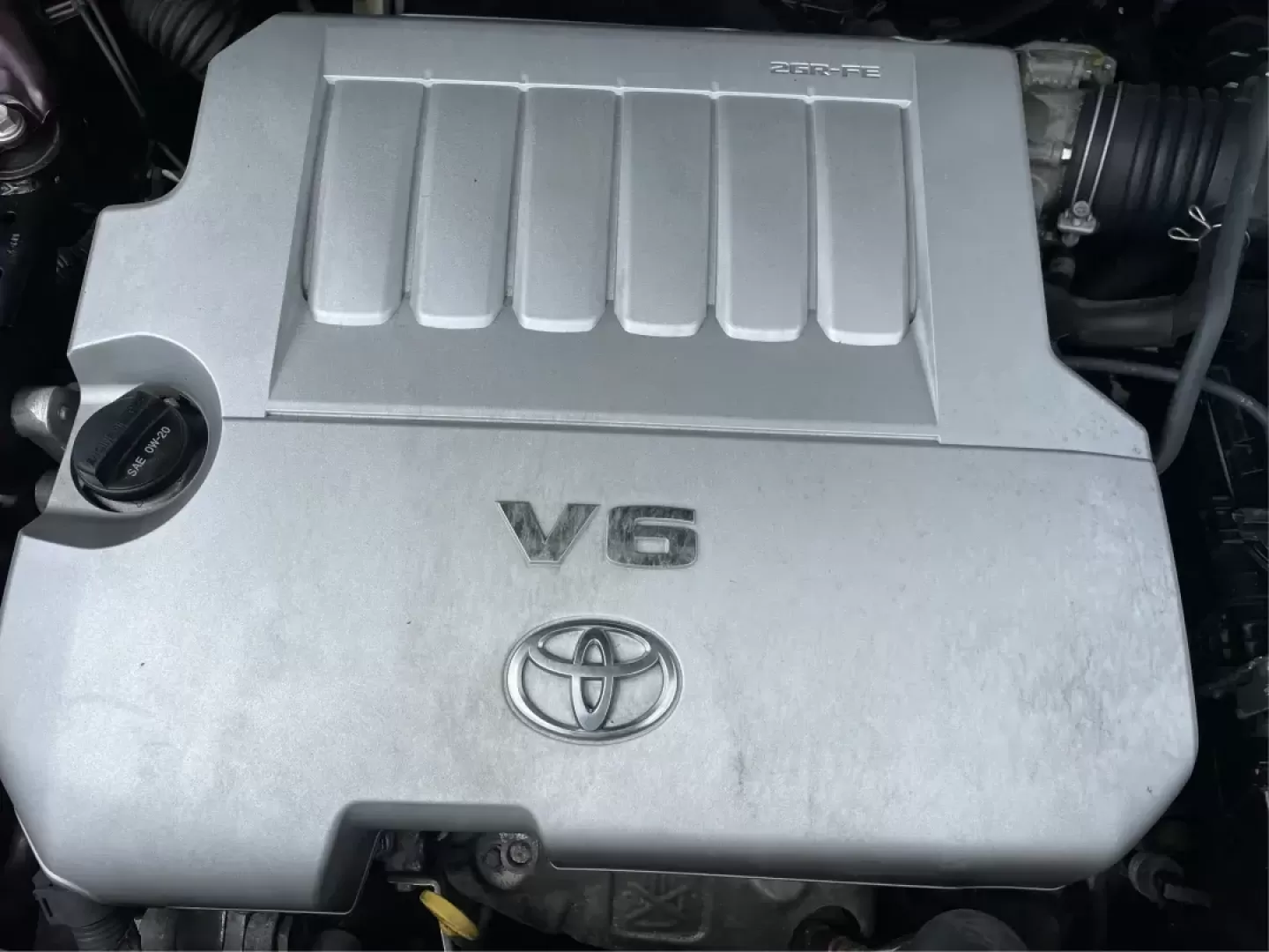 2013 Toyota Highlander SE V6 (5TDZK3EH9DS) with an 3.5L V-6 DOHC engine, located at 4508 South Dixie Dr, Moraine, OH, 45439, (937) 908-9800, 39.689976, -84.218452 - Photo#10
