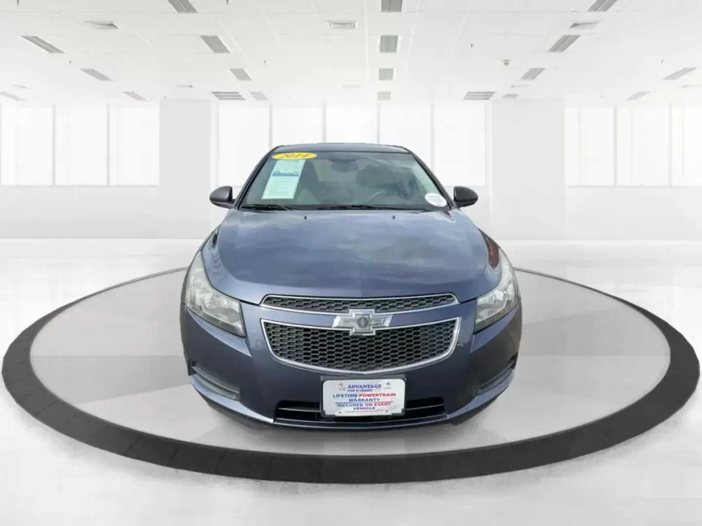 2014 Chevrolet Cruze LS Auto (1G1PA5SG0E7) with an ECOTEC 1.8L I-4 DOHC engine, located at 1230 East Main St, Xenia, OH, 45385, (937) 908-9800, 39.688026, -83.910172 - Photo#7