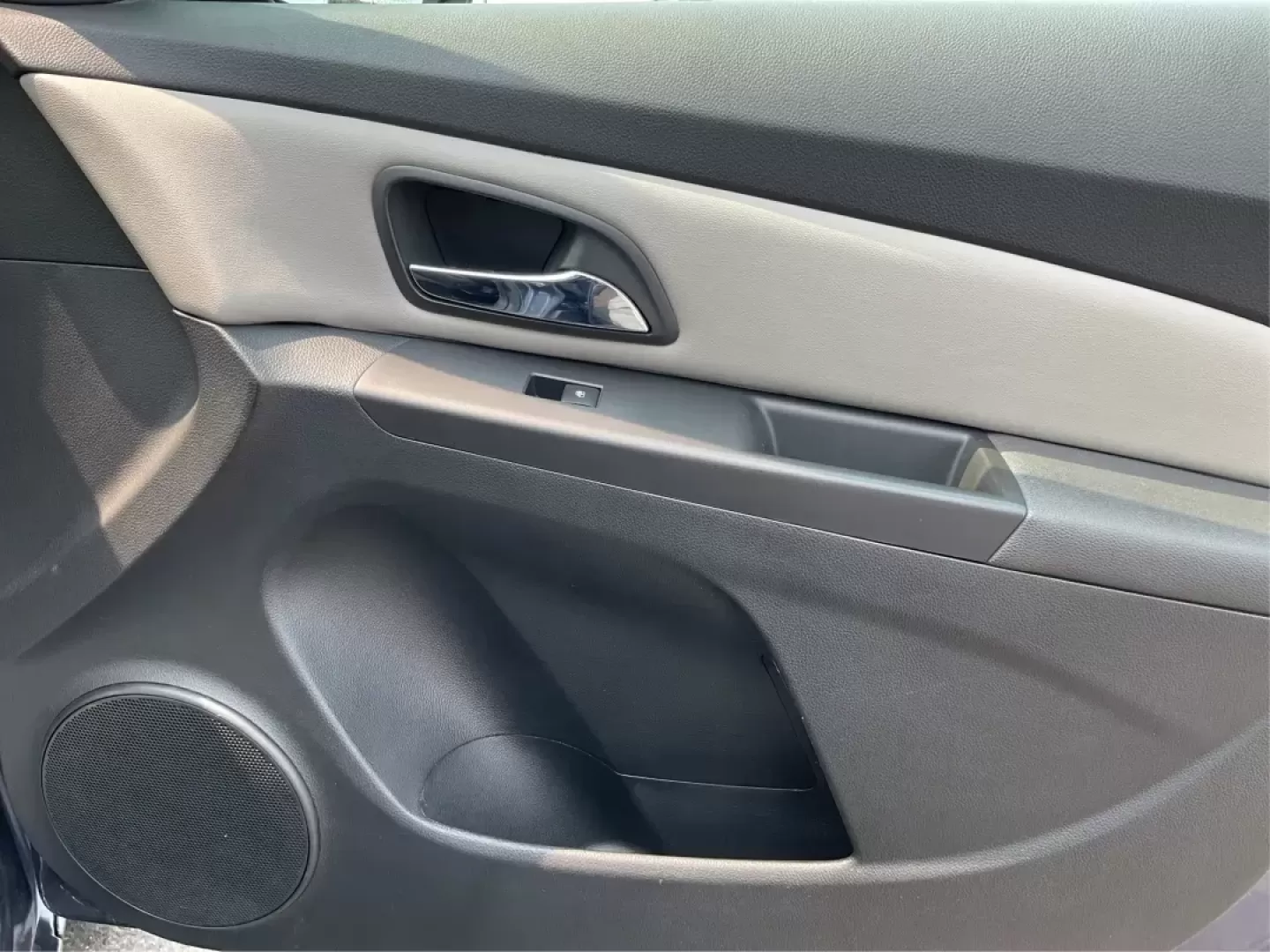 2014 Chevrolet Cruze LS Auto (1G1PA5SH3E7) with an ECOTEC 1.8L I-4 DOHC engine, located at 1951 S Dayton Lakeview Rd., New Carlisle, OH, 45344, (937) 908-9800, 39.890999, -84.050255 - Photo#18