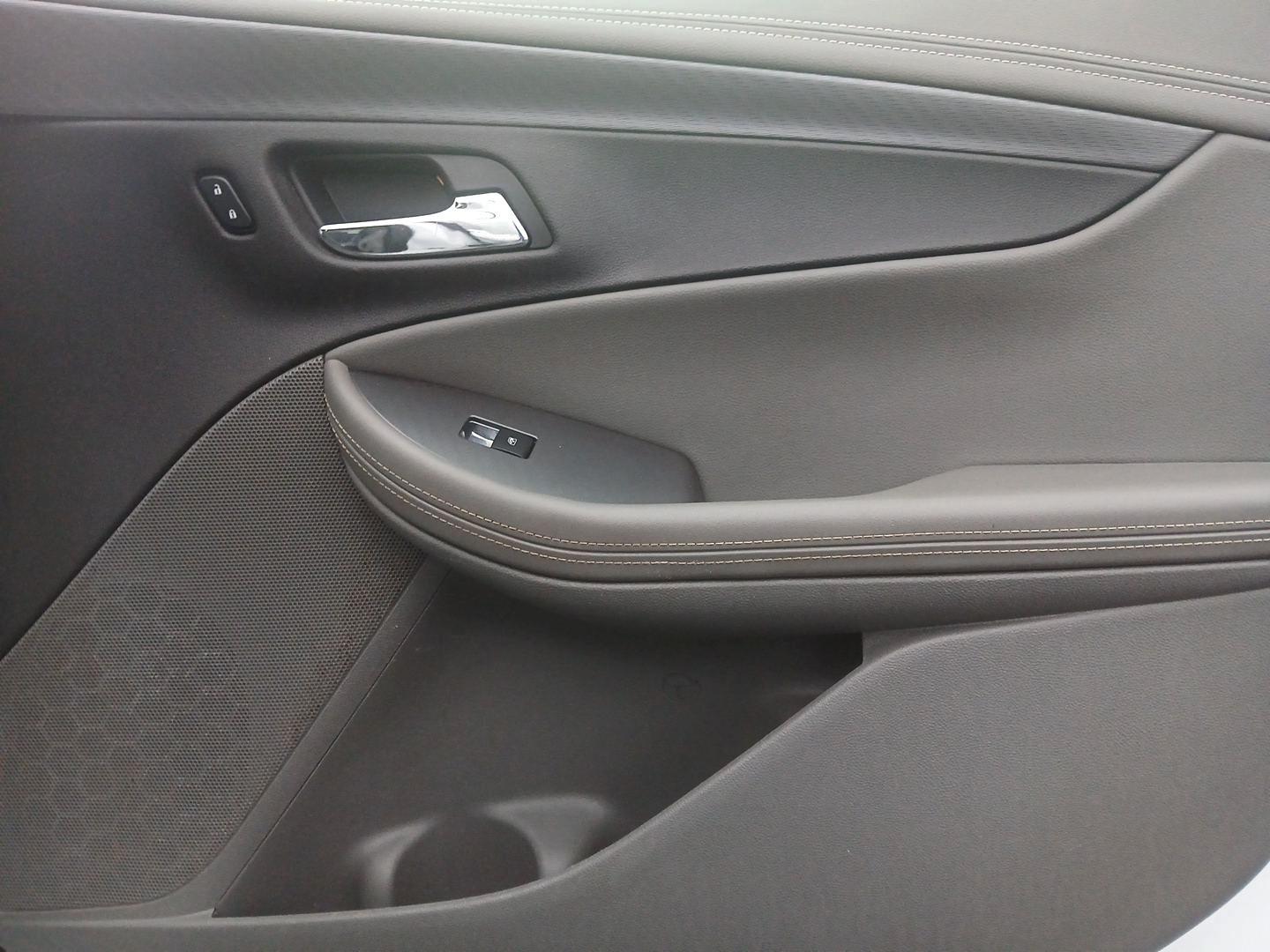 2014 Chevrolet Impala LS (2G11Y5SLXE9) with an 2.5L L4 DOHC 16V engine, 6-Speed Automatic transmission, located at 1099 N County Rd 25A , Troy, OH, 45373, (937) 908-9800, 40.057079, -84.212883 - Photo#19