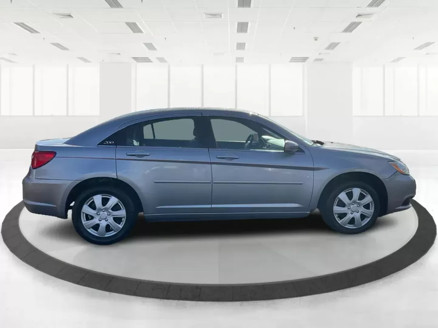 2014 Chrysler 200 LX (1C3CCBAB2EN) with an Other engine, located at 1230 East Main St, Xenia, OH, 45385, (937) 908-9800, 39.688026, -83.910172 - Photo#1