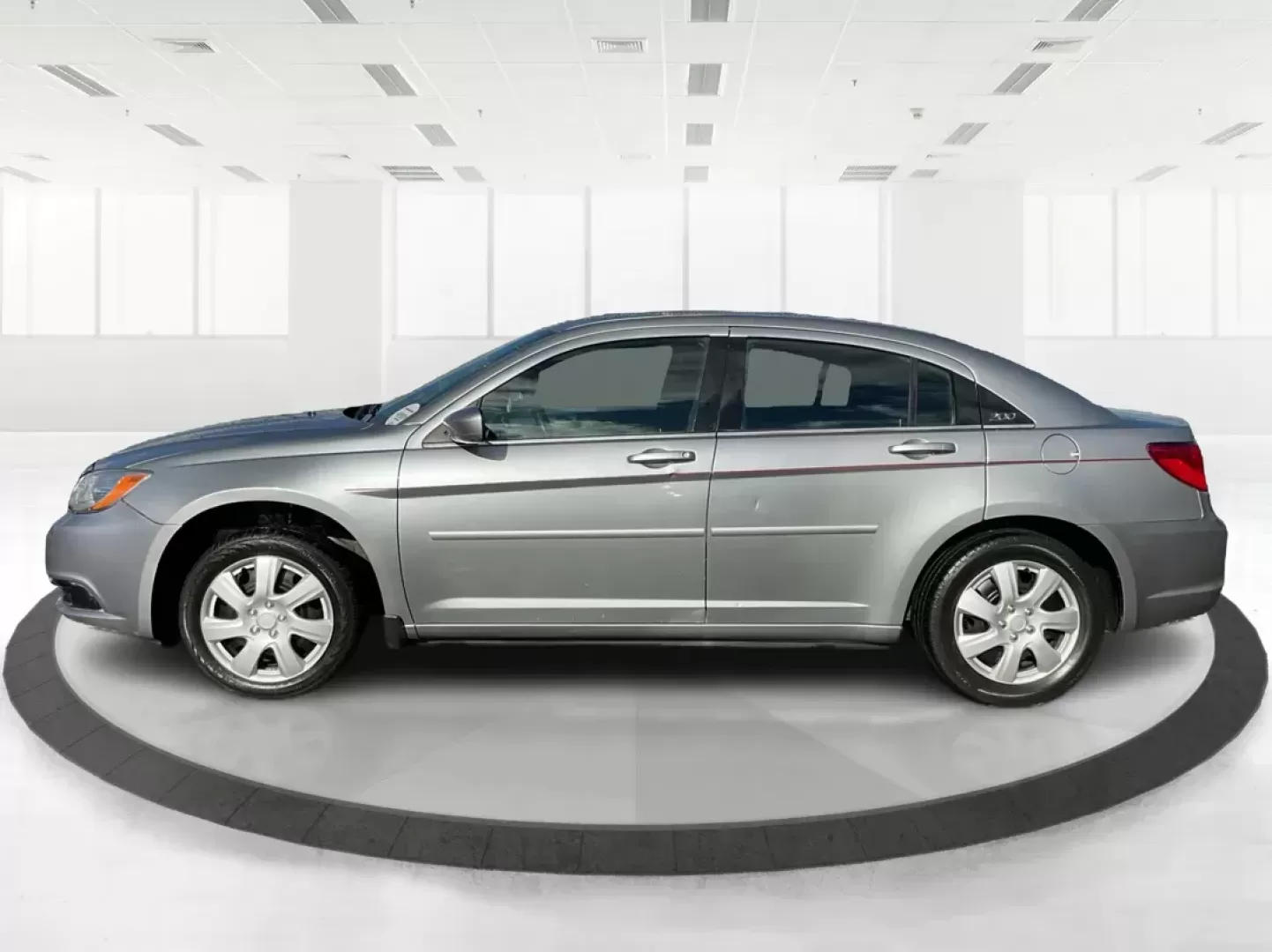 2014 Chrysler 200 LX (1C3CCBAB2EN) with an Other engine, located at 1230 East Main St, Xenia, OH, 45385, (937) 908-9800, 39.688026, -83.910172 - Photo#5