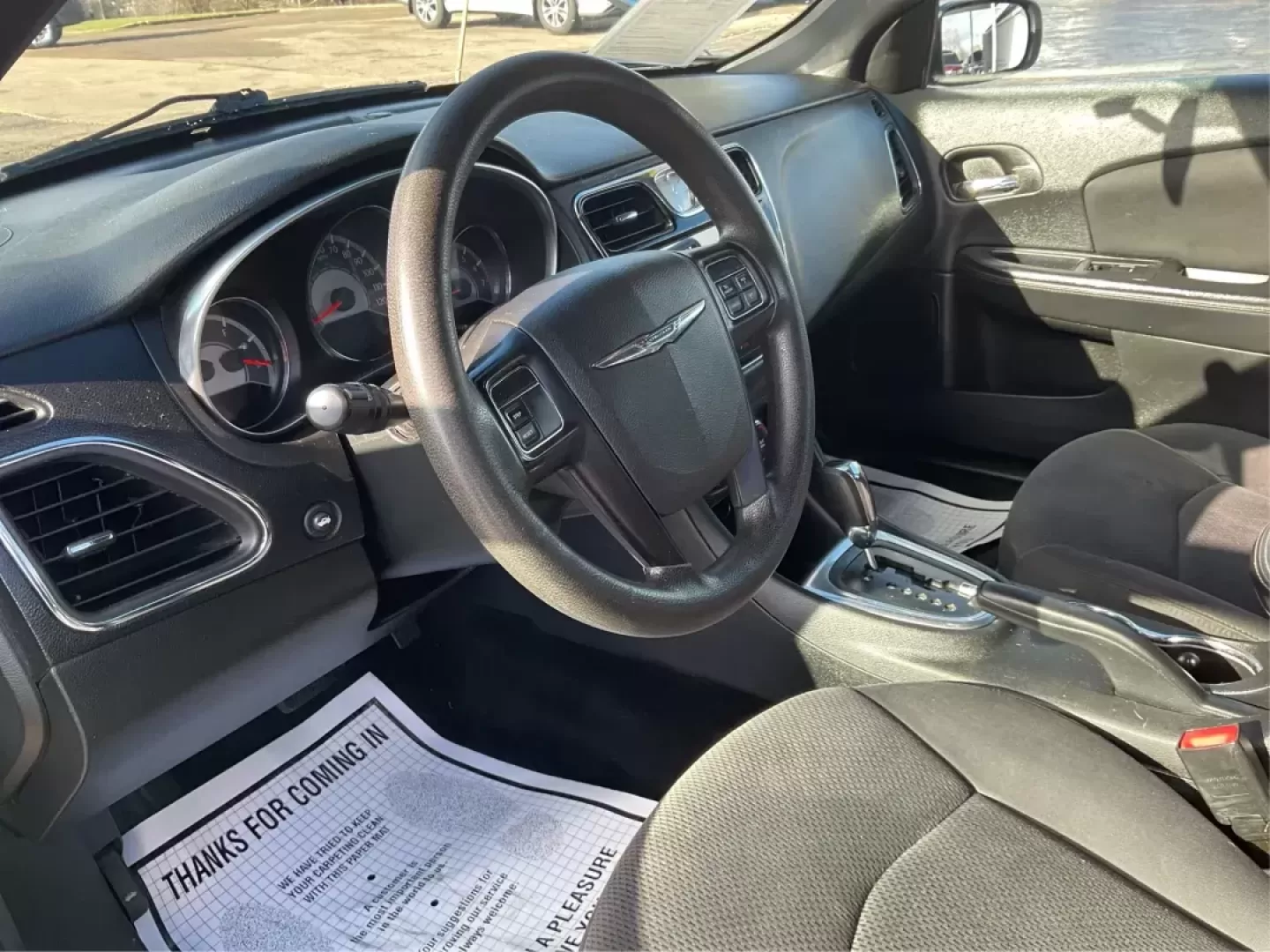 2014 Chrysler 200 LX (1C3CCBAB2EN) with an Other engine, located at 1230 East Main St, Xenia, OH, 45385, (937) 908-9800, 39.688026, -83.910172 - Photo#8