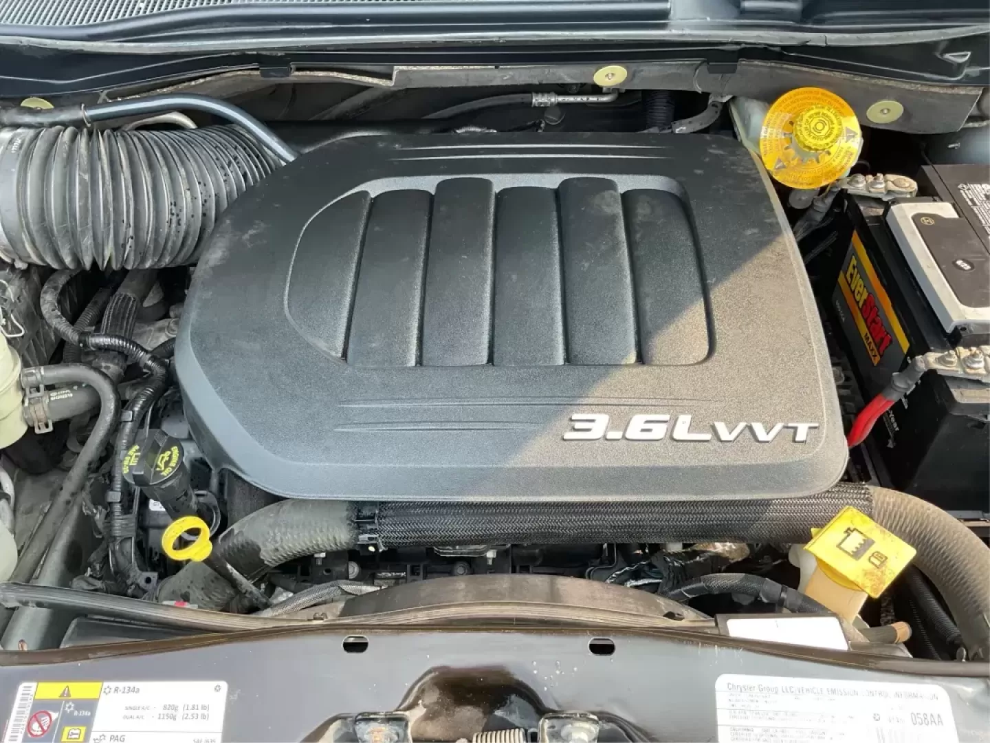 2014 Chrysler Town and Country Touring (2C4RC1BG3ER) with an 3.6L V6 DOHC 24V engine, 6-Speed Automatic transmission, located at 8750 N County Rd 25A, Piqua, OH, 45356, (937) 908-9800, 40.164391, -84.232513 - Photo#10
