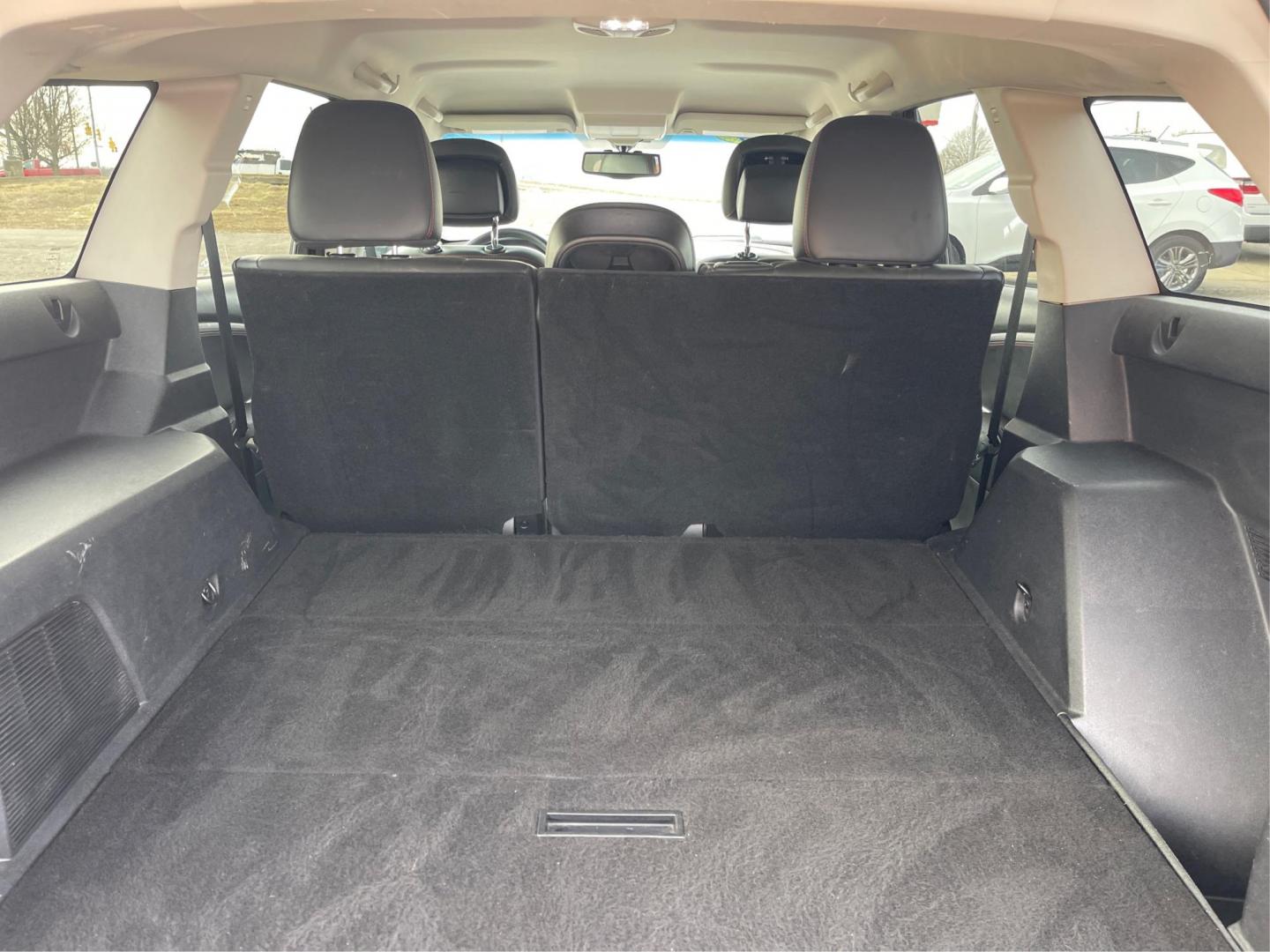 2014 Dodge Journey R/T (3C4PDDEG4ET) with an 3.6L V-6 DOHC engine, located at 8750 N County Rd 25A, Piqua, OH, 45356, (937) 908-9800, 40.164391, -84.232513 - Photo#10
