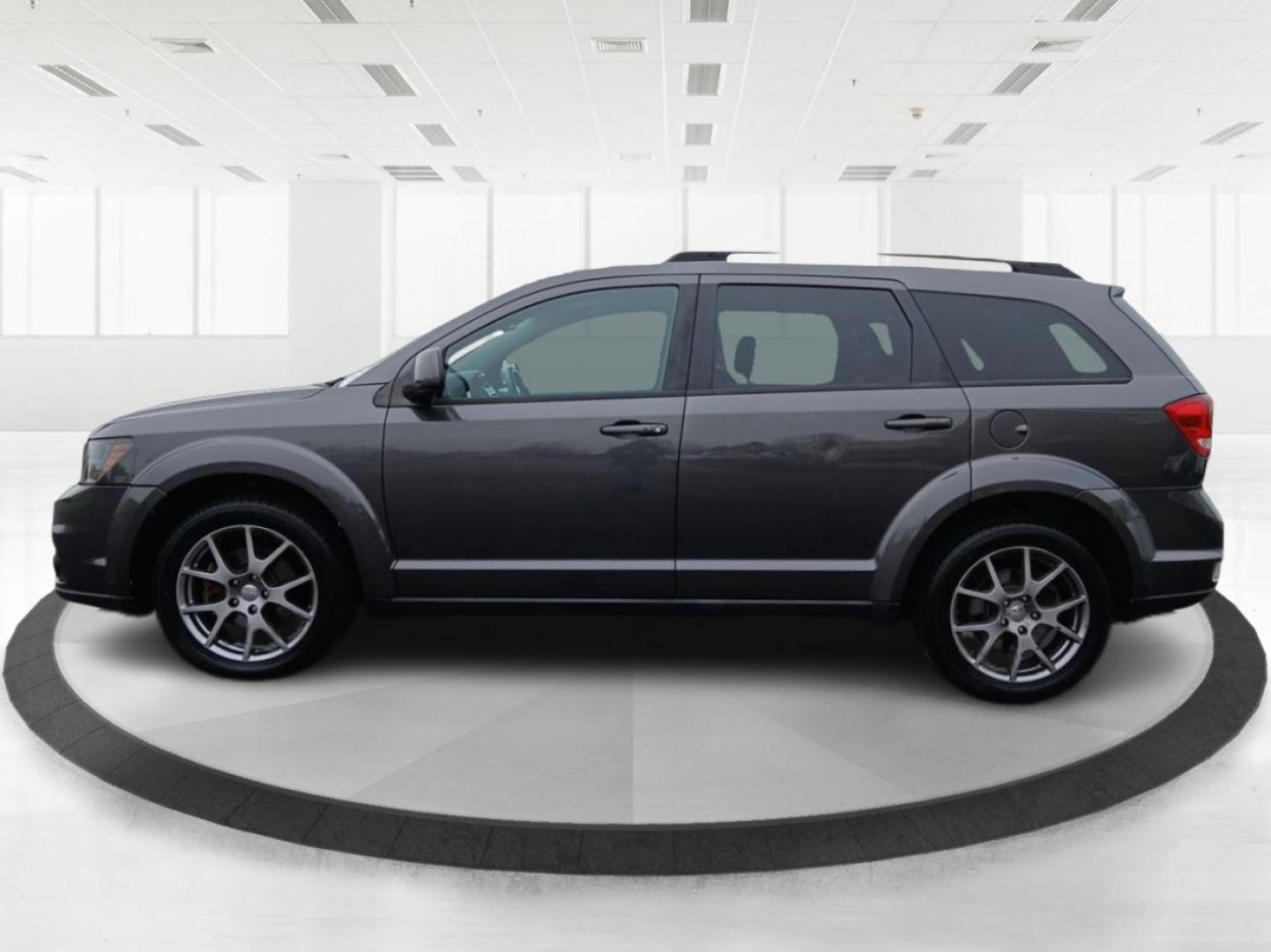 2014 Dodge Journey R/T AWD (3C4PDDEG2ET) with an 3.6L V6 DOHC 24V engine, 6-Speed Automatic transmission, located at 880 E. National Road, Vandalia, OH, 45377, (937) 908-9800, 39.891918, -84.183594 - Photo#5