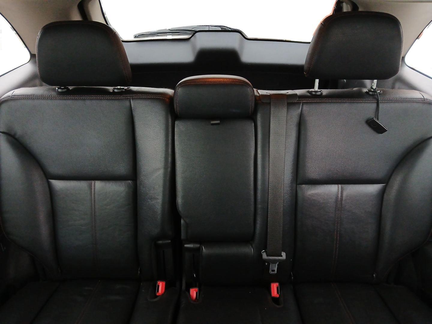 2014 Ford Edge SEL FWD (2FMDK3JC1EB) with an 3.5L V6 DOHC 24V engine, 6-Speed Automatic transmission, located at 8750 N County Rd 25A, Piqua, OH, 45356, (937) 908-9800, 40.164391, -84.232513 - Photo#13