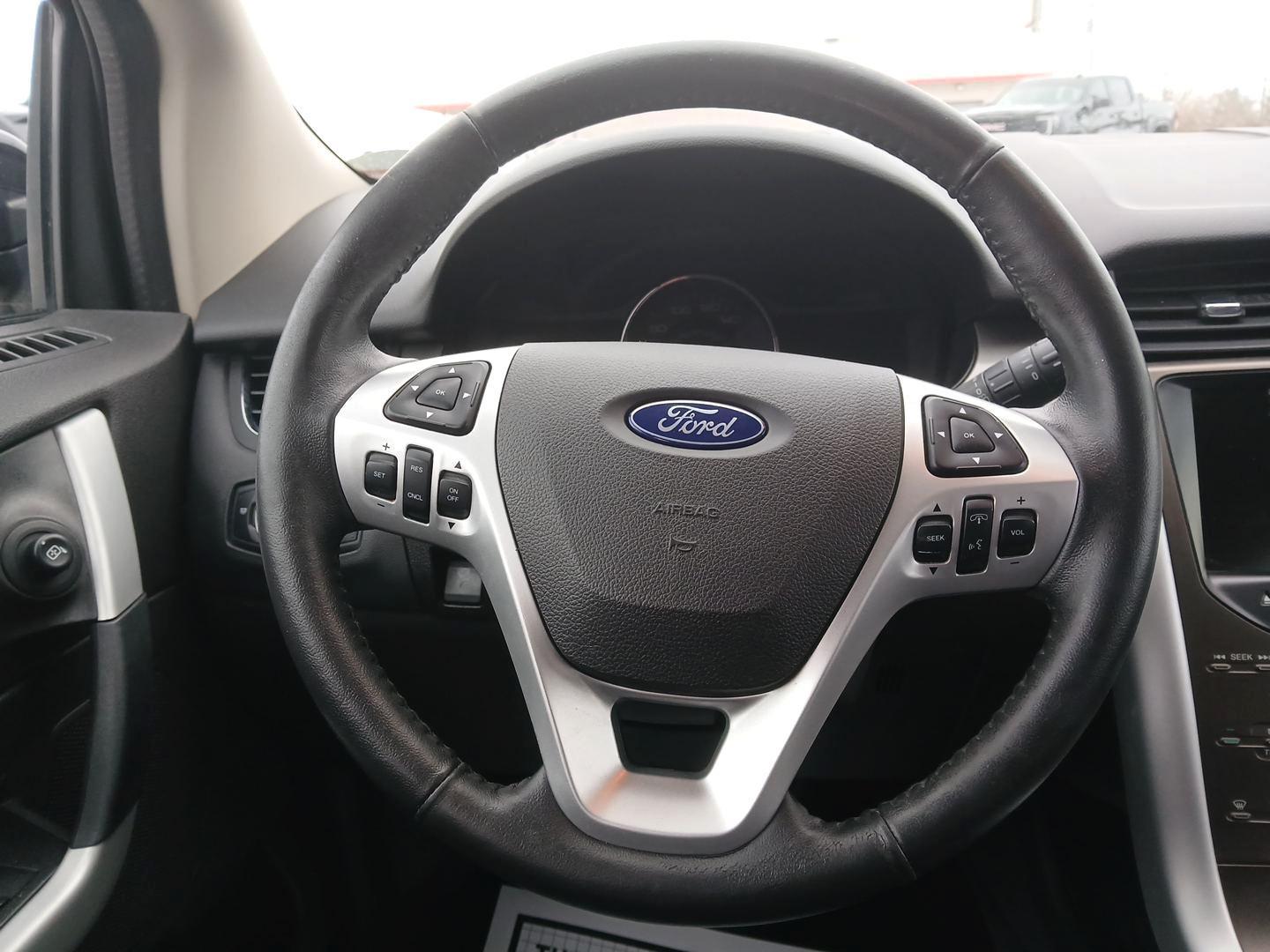 2014 Ford Edge SEL FWD (2FMDK3JC1EB) with an 3.5L V6 DOHC 24V engine, 6-Speed Automatic transmission, located at 8750 N County Rd 25A, Piqua, OH, 45356, (937) 908-9800, 40.164391, -84.232513 - Photo#15