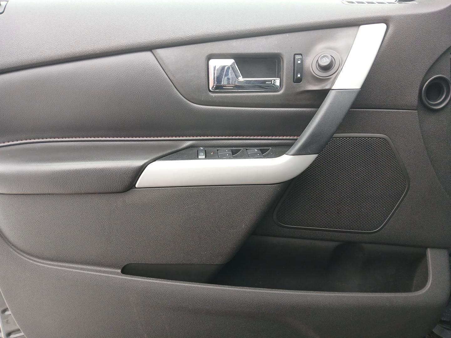 2014 Ford Edge SEL FWD (2FMDK3JC1EB) with an 3.5L V6 DOHC 24V engine, 6-Speed Automatic transmission, located at 8750 N County Rd 25A, Piqua, OH, 45356, (937) 908-9800, 40.164391, -84.232513 - Photo#18