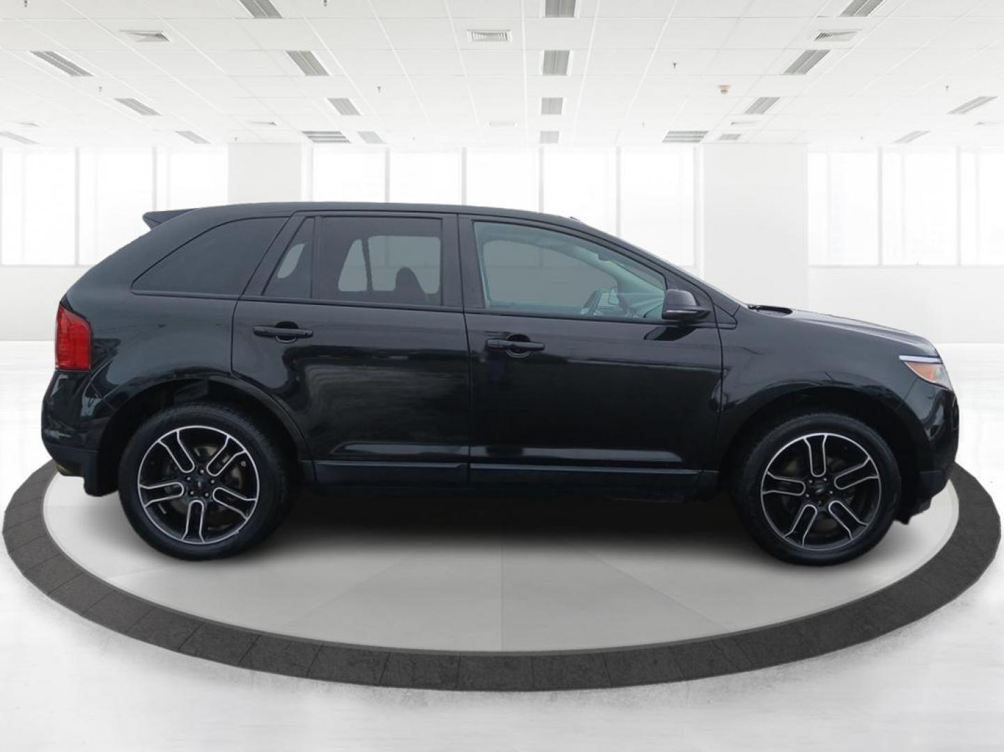 2014 Ford Edge SEL FWD (2FMDK3JC1EB) with an 3.5L V6 DOHC 24V engine, 6-Speed Automatic transmission, located at 8750 N County Rd 25A, Piqua, OH, 45356, (937) 908-9800, 40.164391, -84.232513 - Photo#1