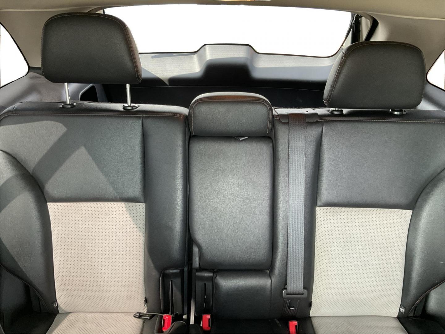 2014 Ford Edge SEL (2FMDK4JC8EB) with an 3.5L V-6 DOHC engine, located at 1230 East Main St, Xenia, OH, 45385, (937) 908-9800, 39.688026, -83.910172 - Photo#13