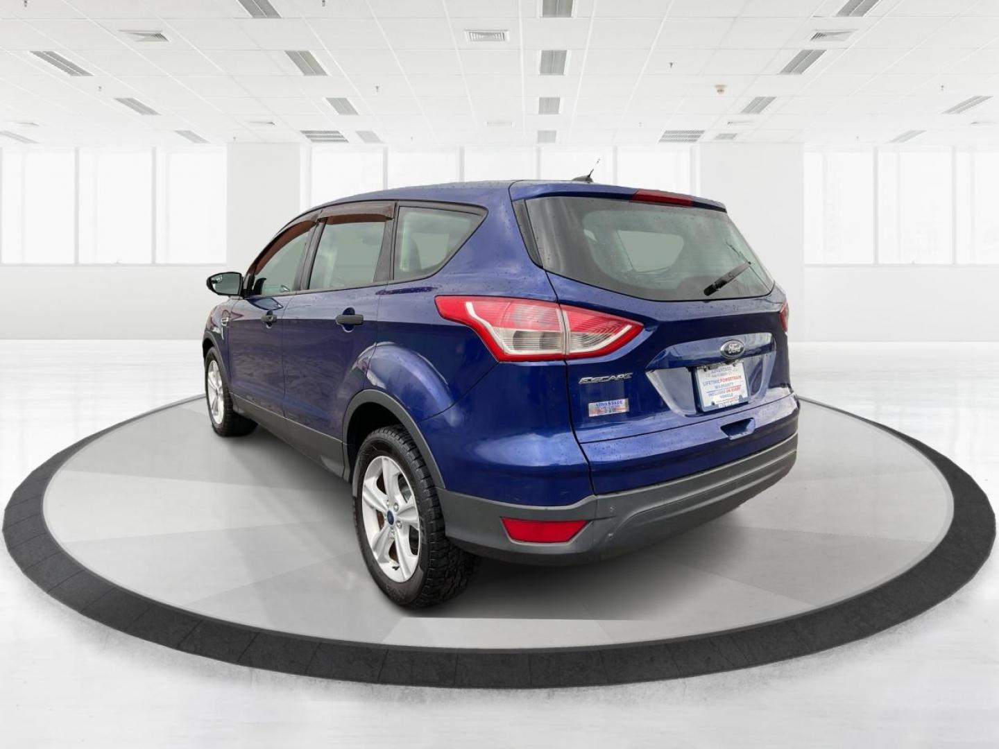 2014 Ford Escape S FWD (1FMCU0F71EU) with an 2.5L L4 DOHC 16V engine, 6-Speed Automatic transmission, located at 1099 N County Rd 25A , Troy, OH, 45373, (937) 908-9800, 40.057079, -84.212883 - Photo#4