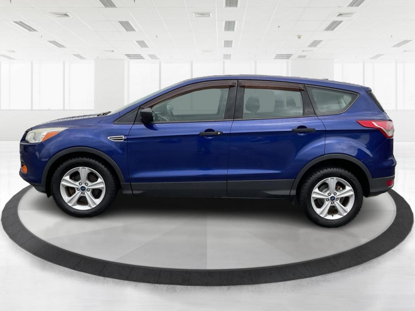2014 Ford Escape S FWD (1FMCU0F71EU) with an 2.5L L4 DOHC 16V engine, 6-Speed Automatic transmission, located at 1099 N County Rd 25A , Troy, OH, 45373, (937) 908-9800, 40.057079, -84.212883 - Photo#5