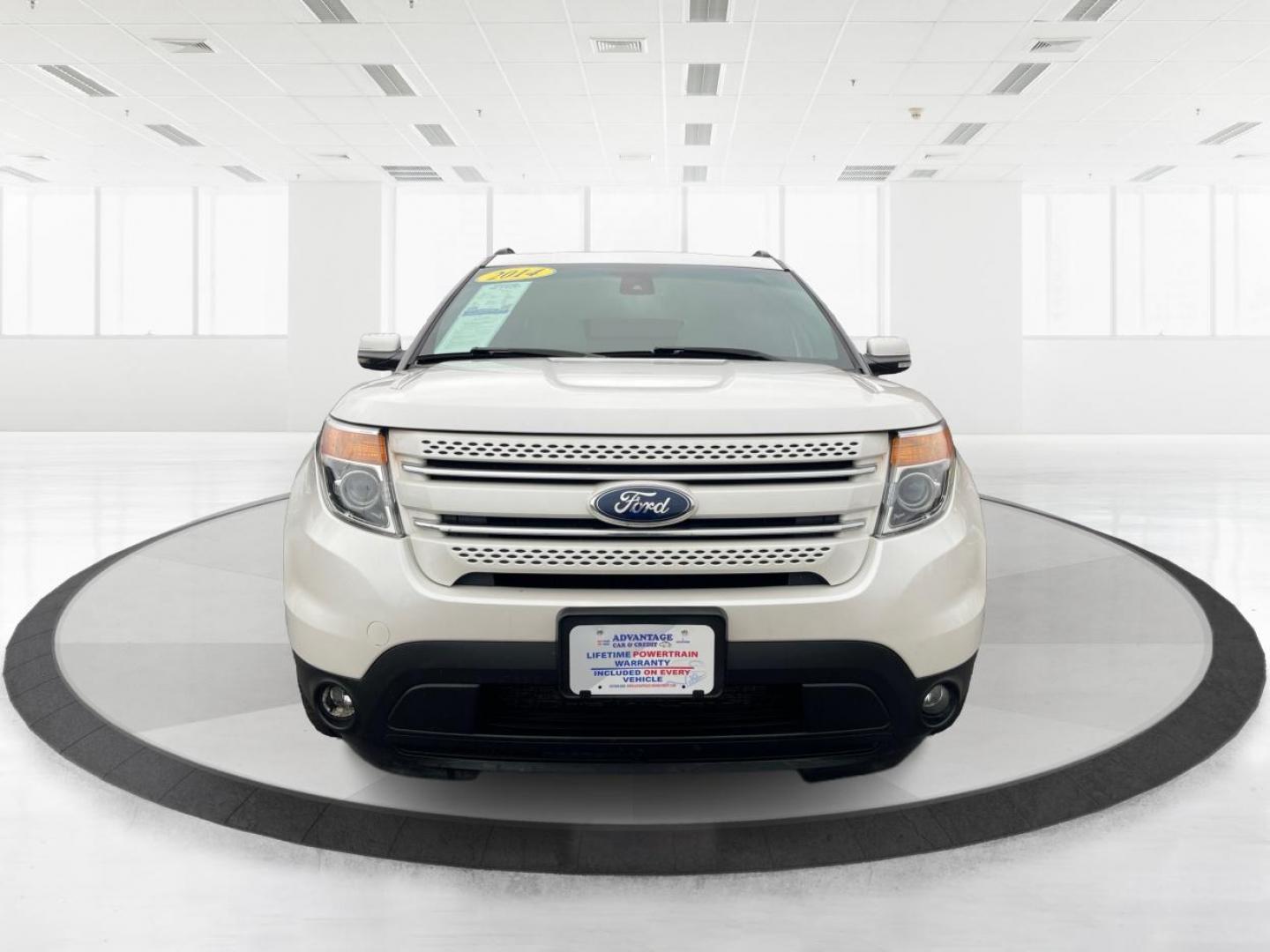 2014 Ford Explorer Limited 4WD (1FM5K8F82EG) with an 3.5L V6 DOHC 24V engine, 6-Speed Automatic transmission, located at 4508 South Dixie Dr, Moraine, OH, 45439, (937) 908-9800, 39.689976, -84.218452 - Photo#6