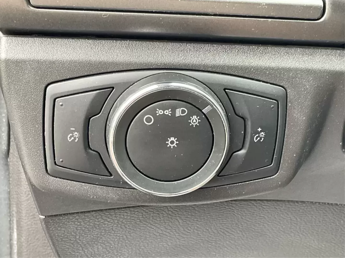 2014 Ford Fusion SE (3FA6P0H78ER) with an Other engine, located at 4508 South Dixie Dr, Moraine, OH, 45439, (937) 908-9800, 39.689976, -84.218452 - Photo#16